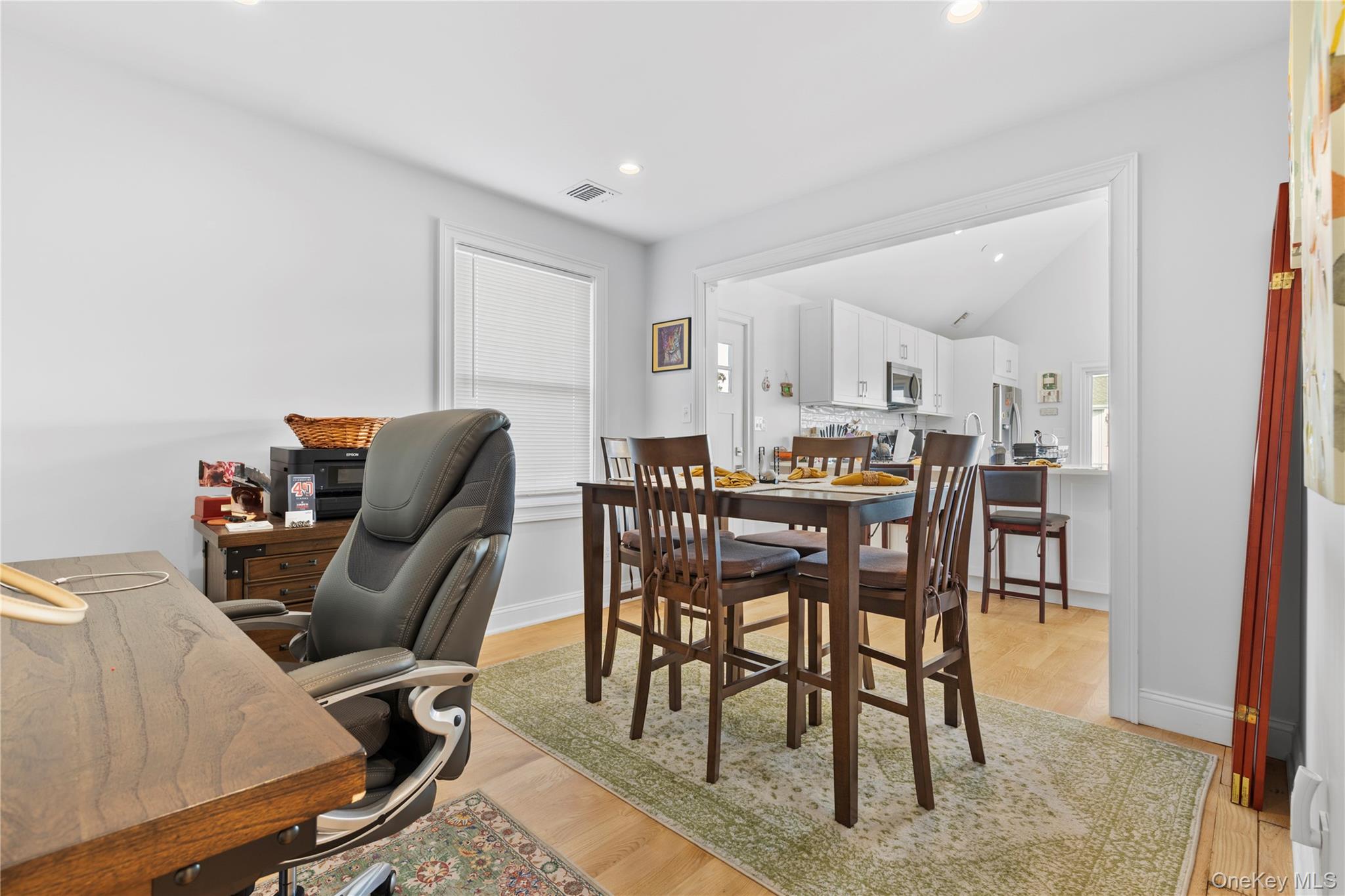 #7 photo, 17 Virginia Ave Virginia Avenue, 롱 아일랜드 Long Beach , NY 11561