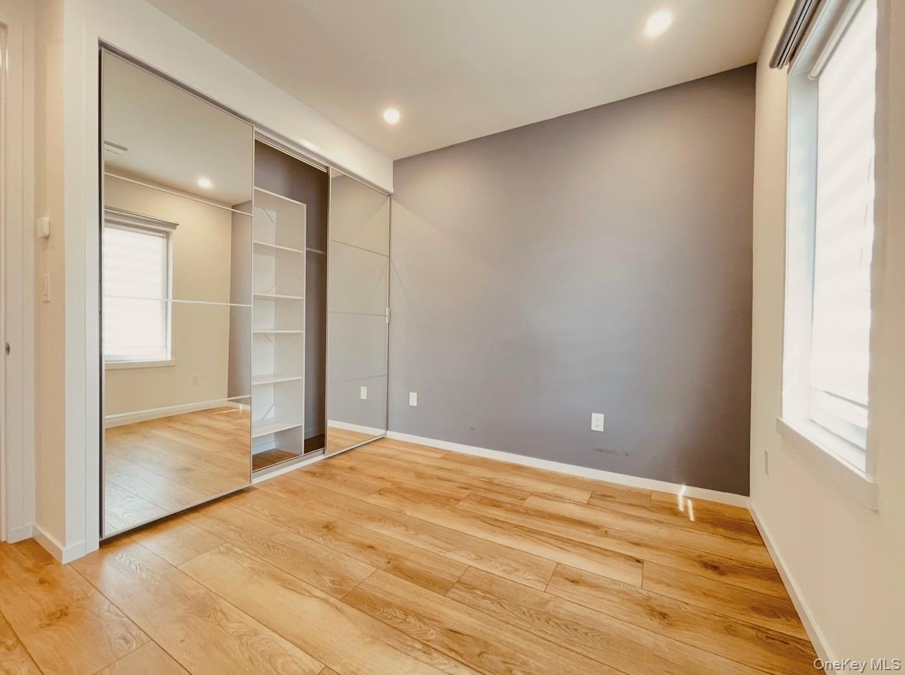 #10 photo, 7153 69th Place, Glendale , NY 11385