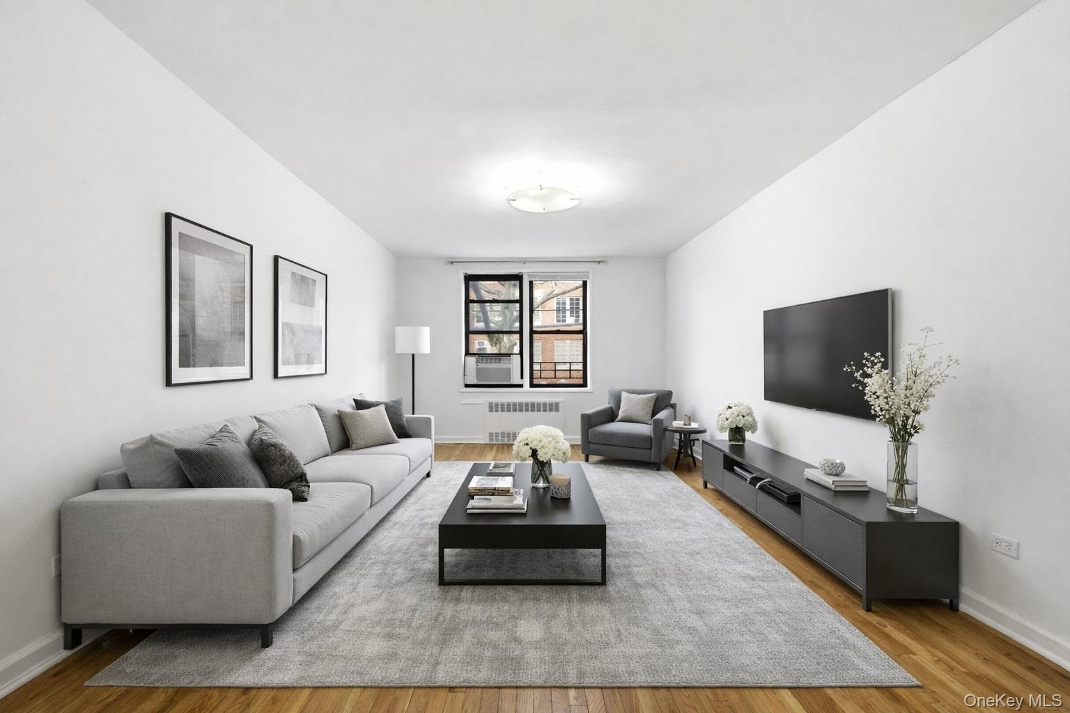 #9 photo, 102-12 65th Avenue, Forest Hills , NY 11375