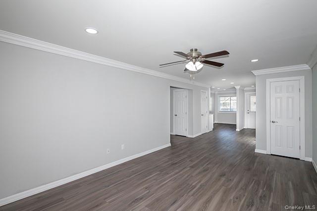 #6 photo, 2 Victorian Court, सफ़ोक काउंटी Holtsville , NY 11742