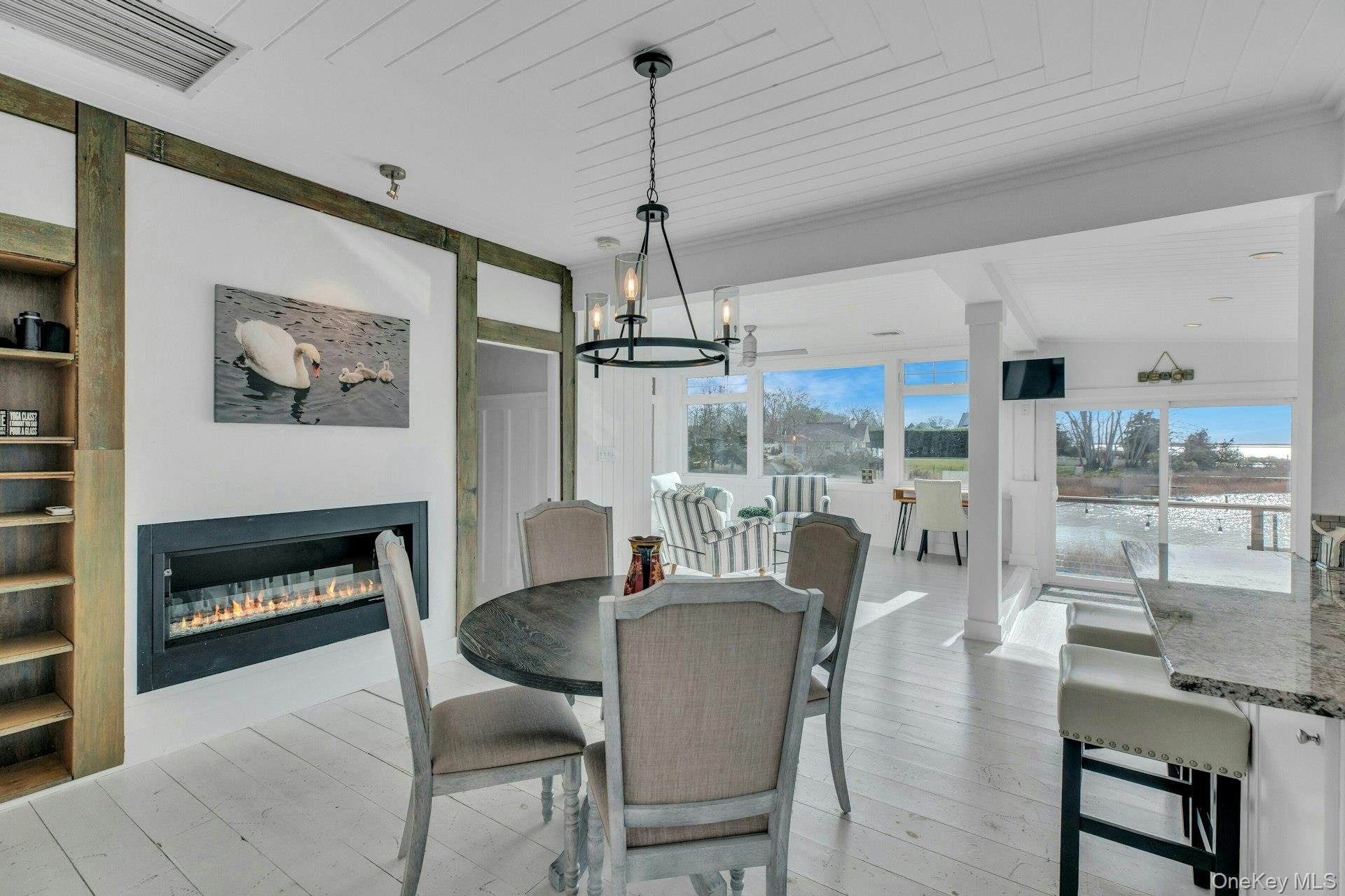 #13 photo, 7 Springville Circle, Саффолк ‖ Hampton Bays , NY 11946