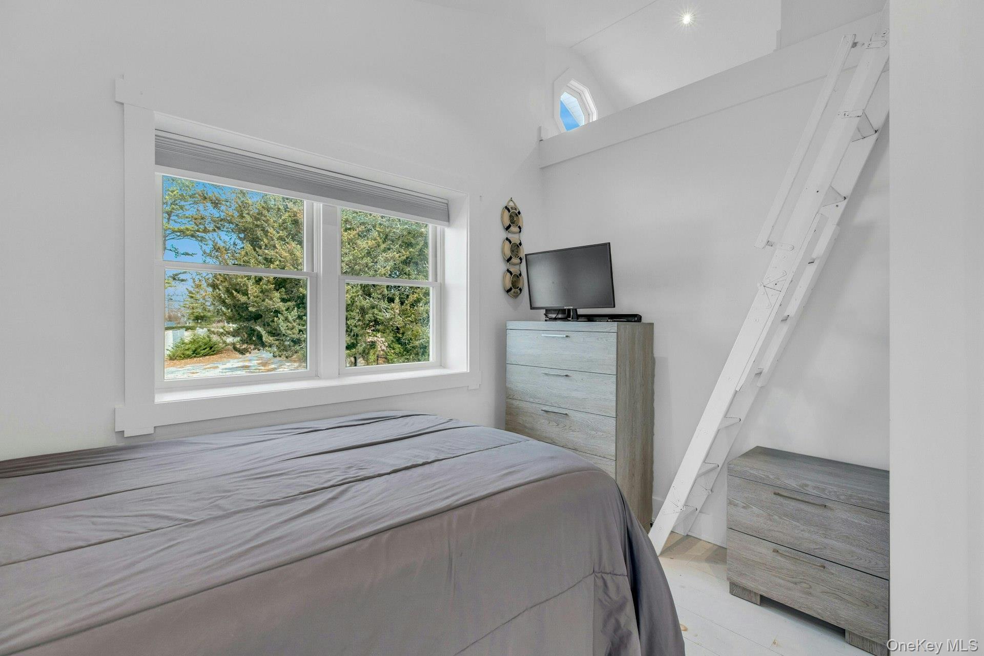 #18 photo, 7 Springville Circle, Саффолк ‖ Hampton Bays , NY 11946