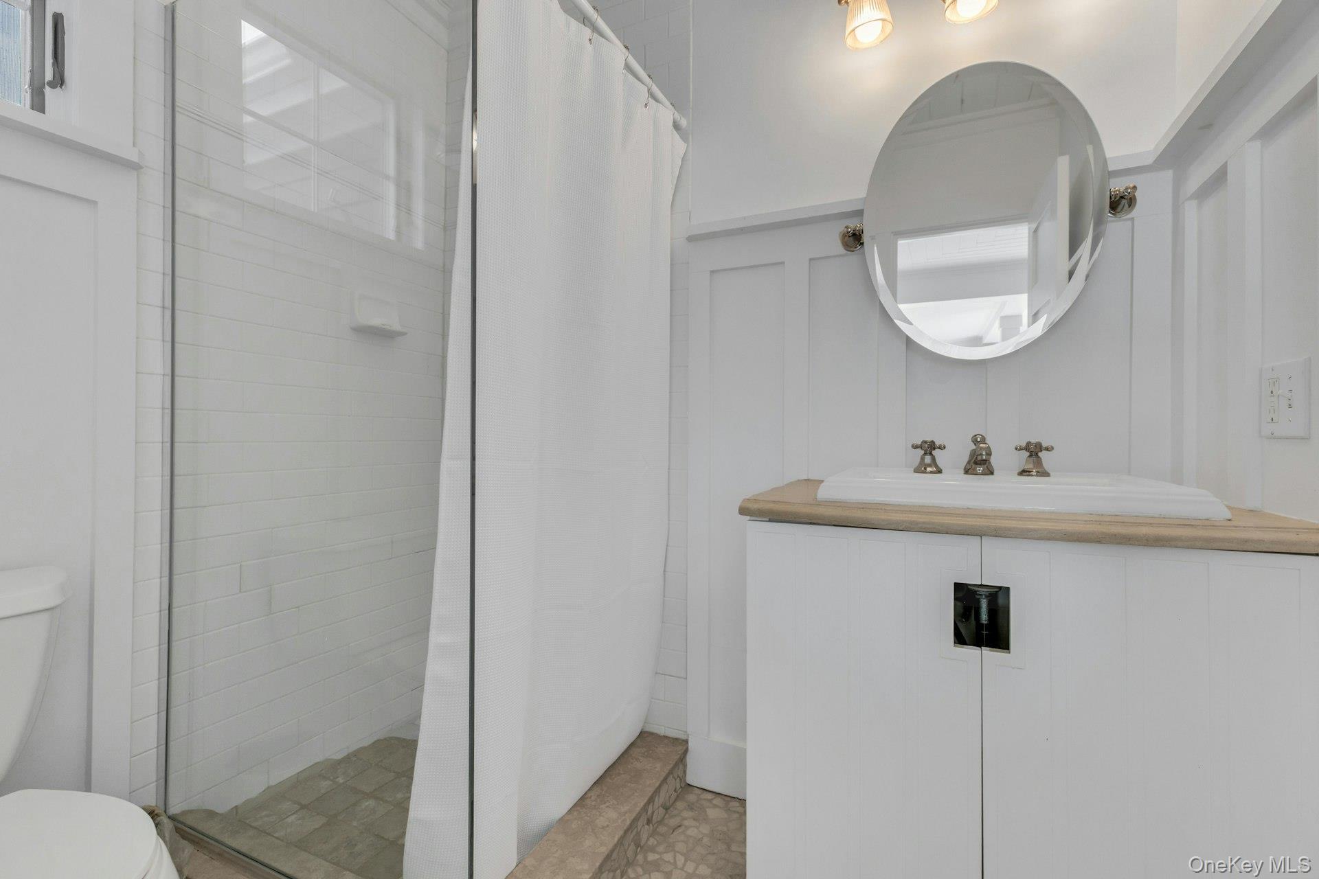 #19 photo, 7 Springville Circle, Саффолк ‖ Hampton Bays , NY 11946