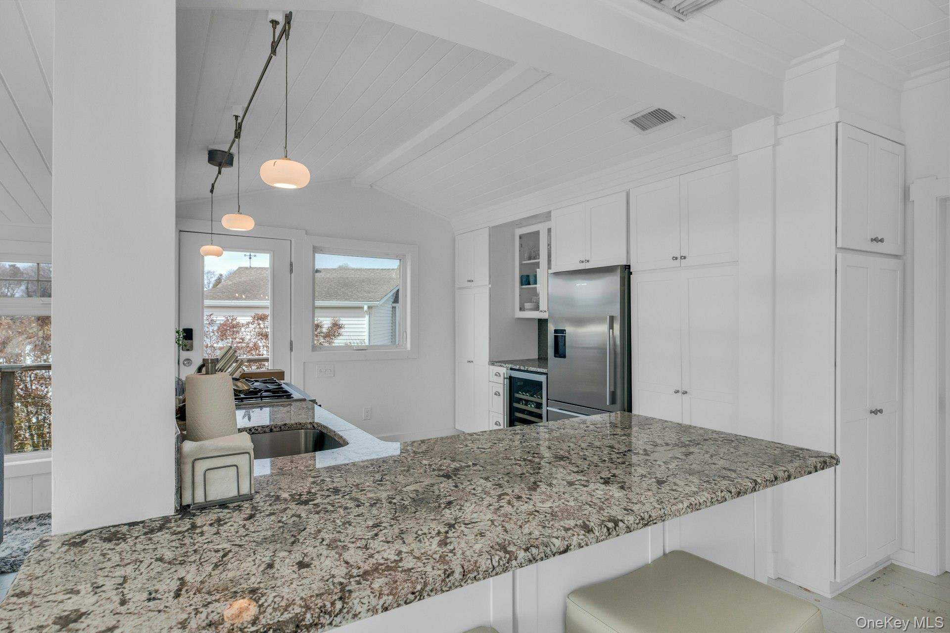 #9 photo, 7 Springville Circle, Саффолк ‖ Hampton Bays , NY 11946