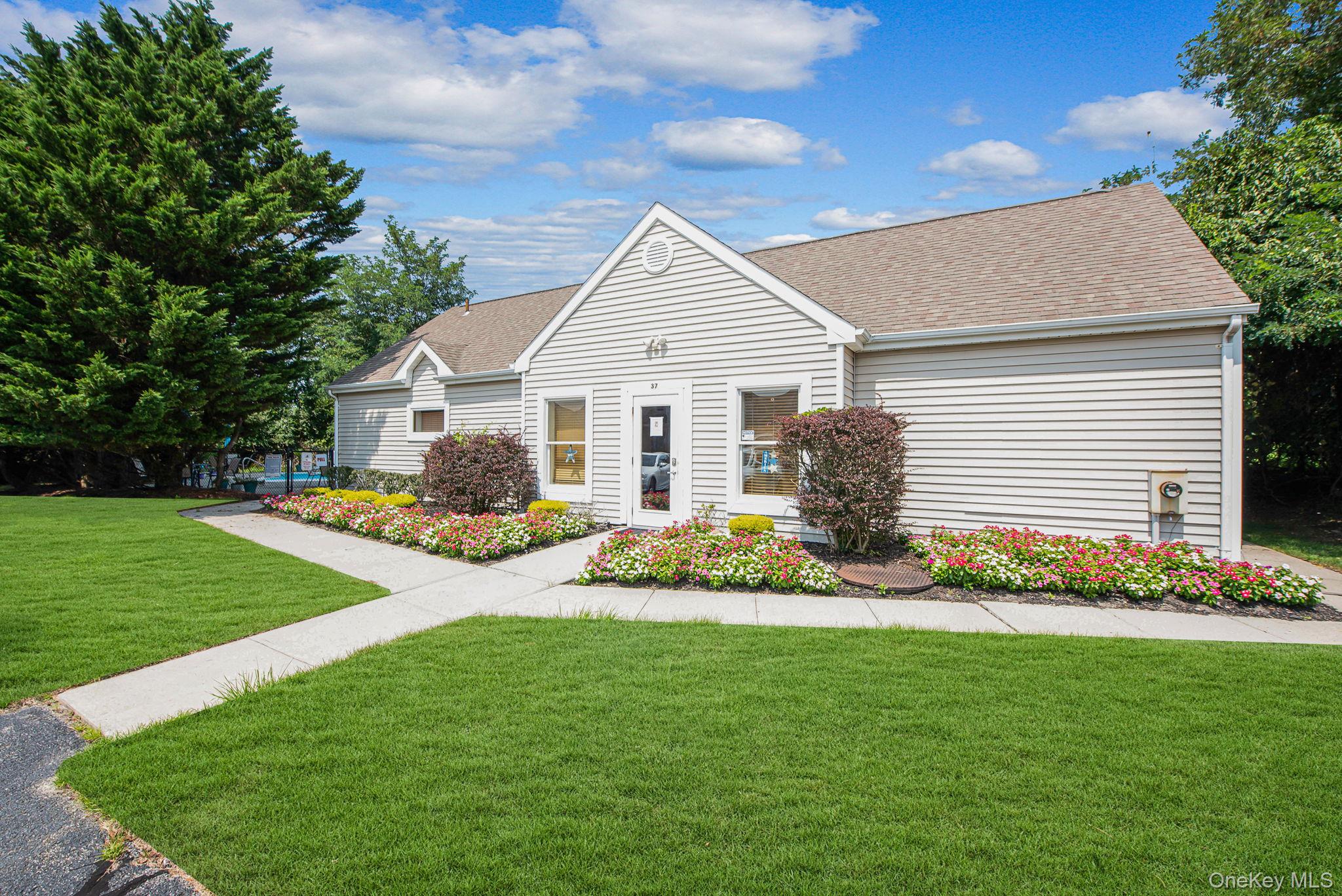 #17 photo, 24 Spinnaker Lane, 东长岛 East Patchogue , NY 11772