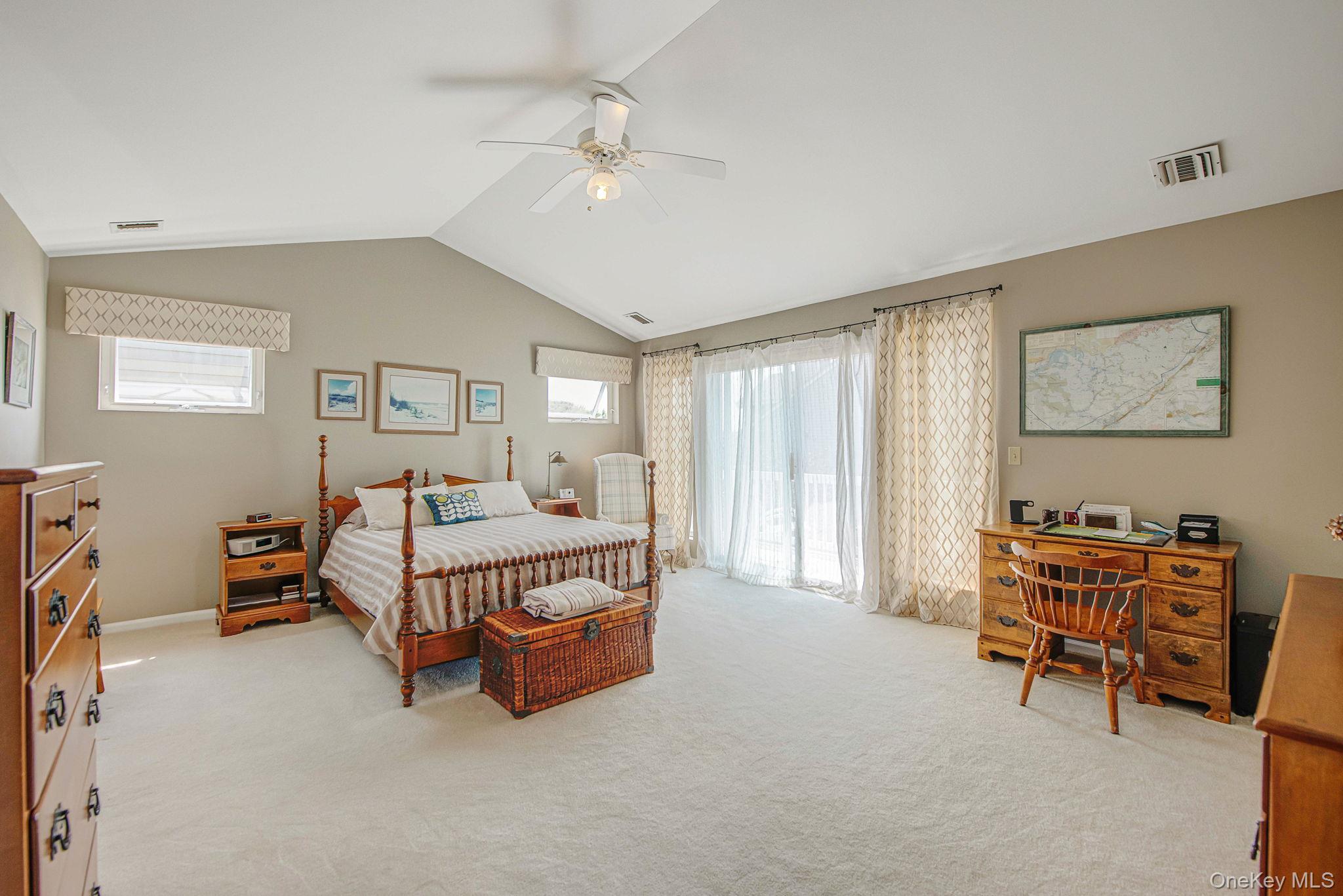 #19 photo, 24 Spinnaker Lane, 东长岛 East Patchogue , NY 11772