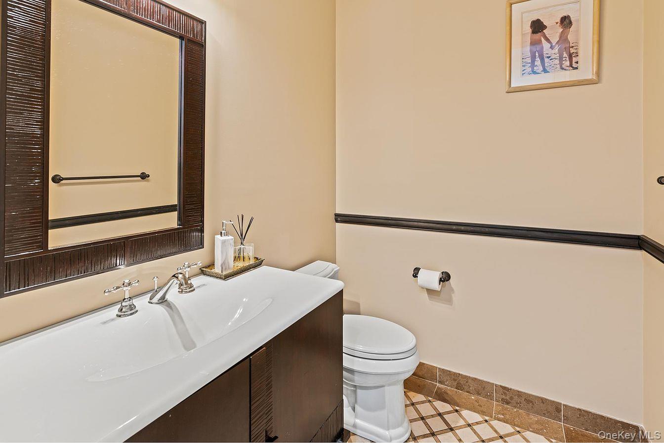 #16 photo, 47 Valley Road, 长岛 Old Westbury , NY 11568