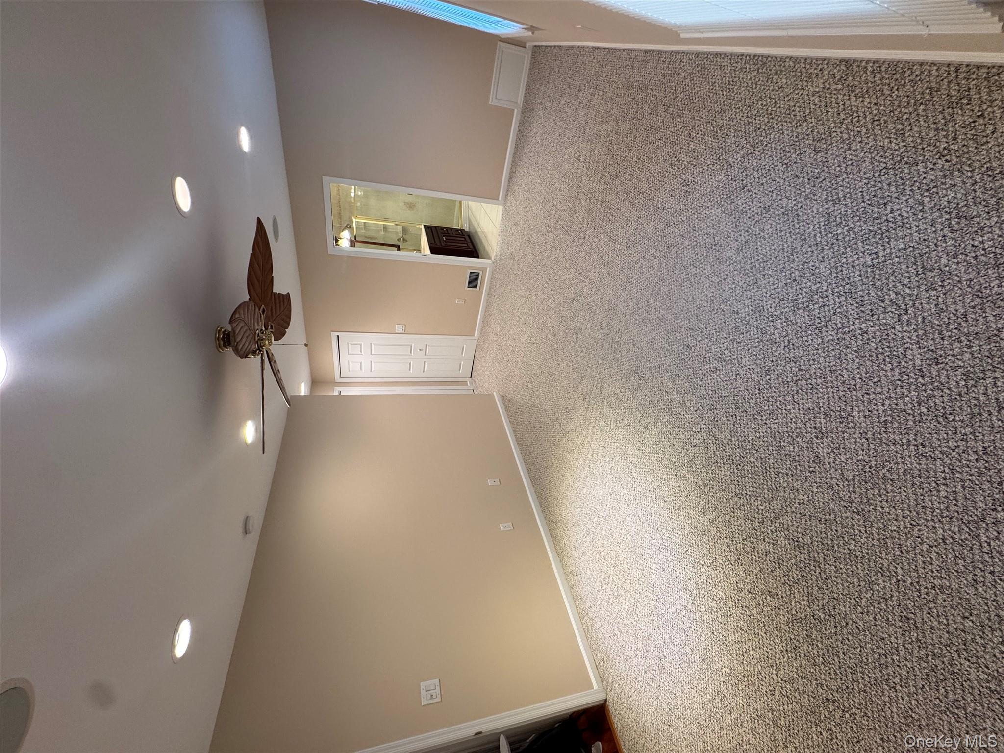 #12 photo, 1125 7th Street, West Babylon , NY 11704