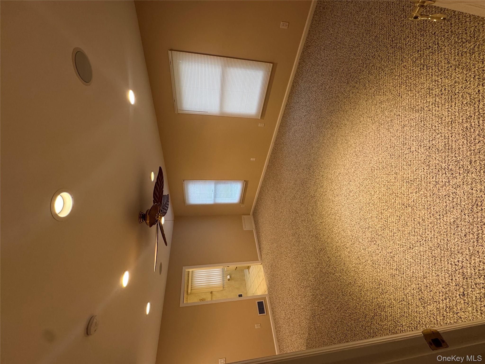 #13 photo, 1125 7th Street, West Babylon , NY 11704