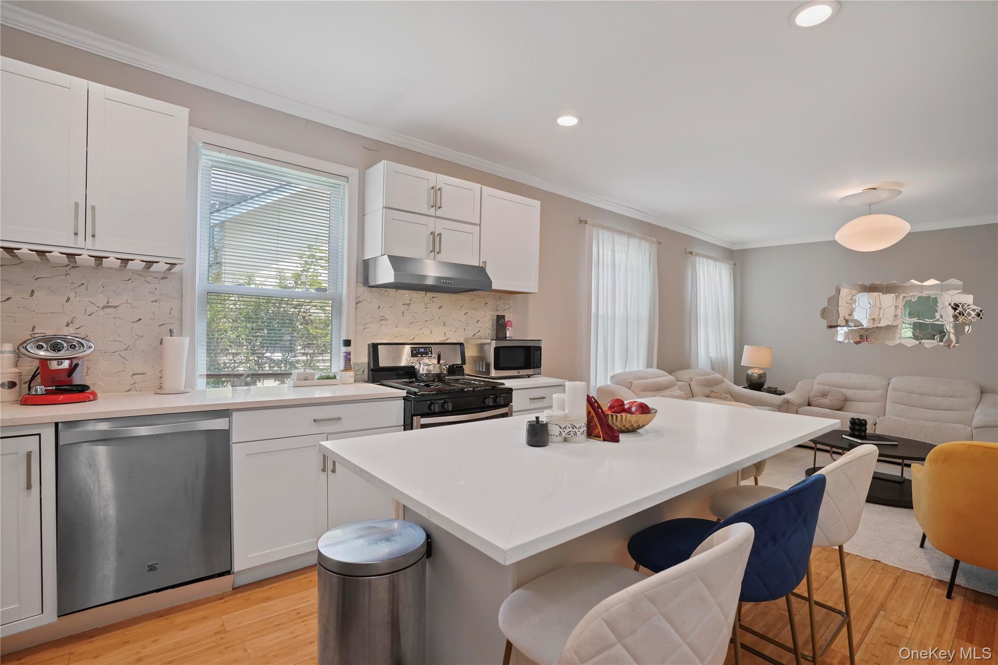 #4 photo, 55 Ramsey Avenue, Yonkers , NY 10701