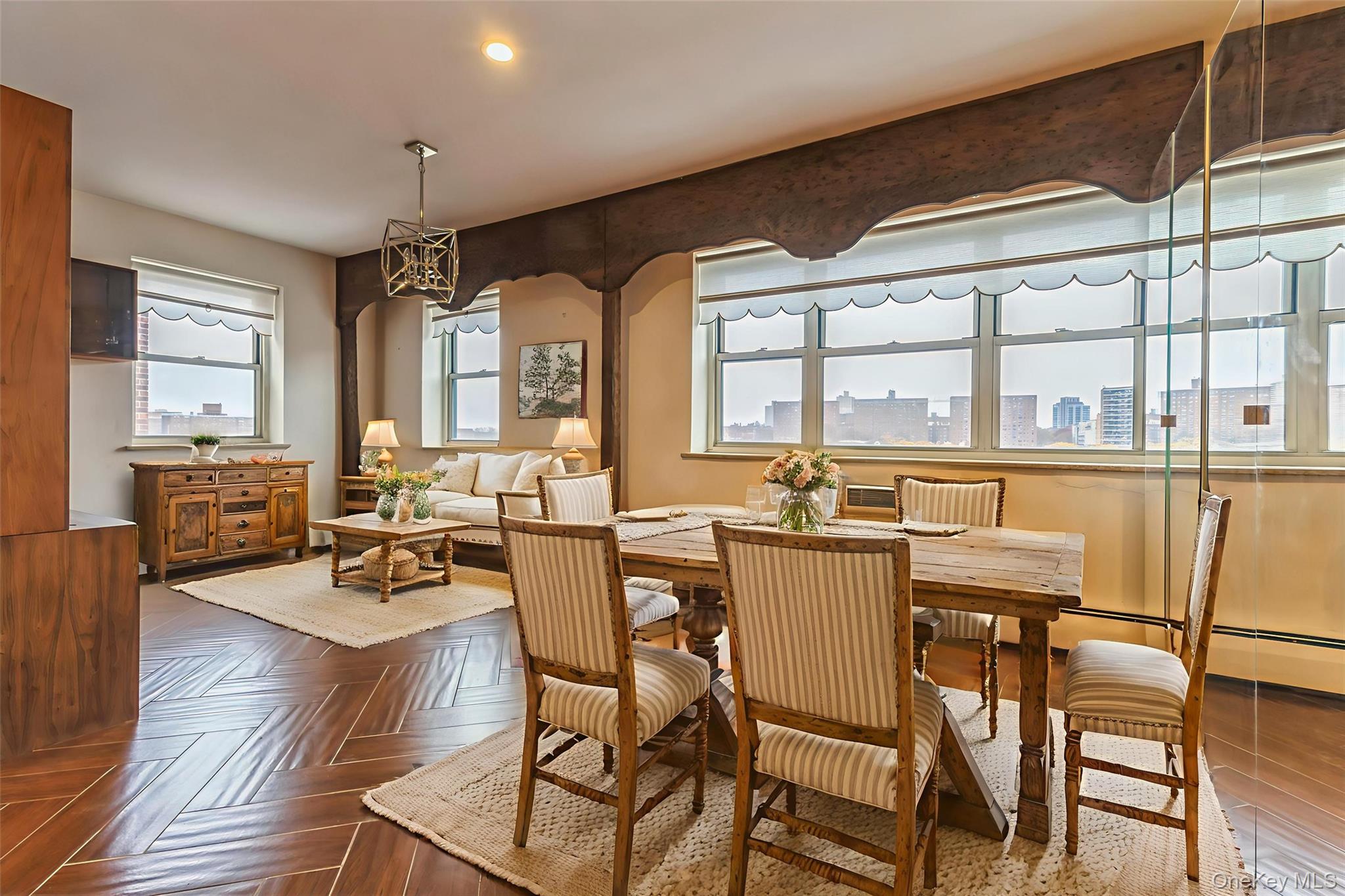 #3 photo, 99-10 60th Avenue, 皇后区 Corona , NY 11368