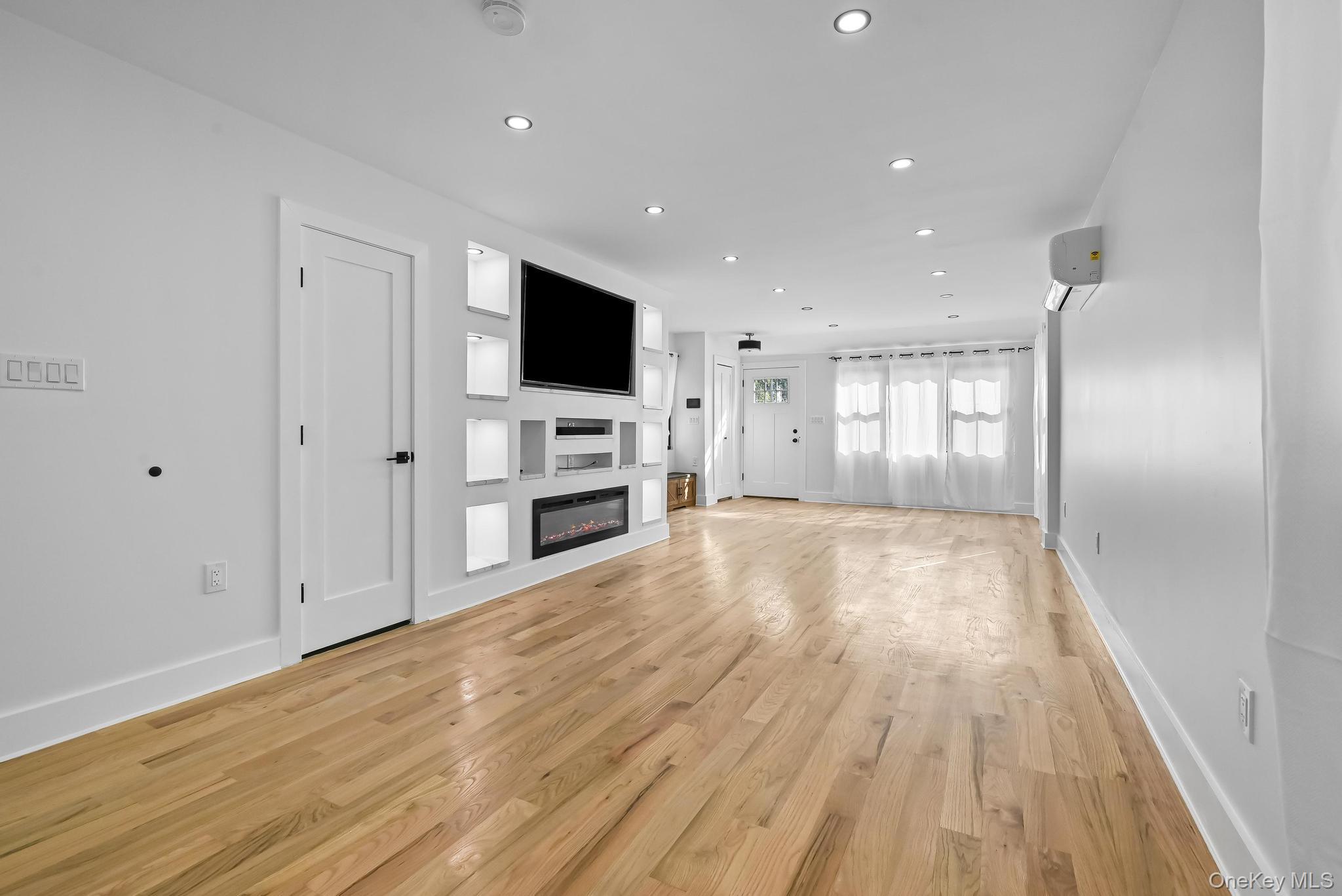 #14 photo, 91-35 71st Avenue, Куинс ‖ Forest Hills , NY 11375