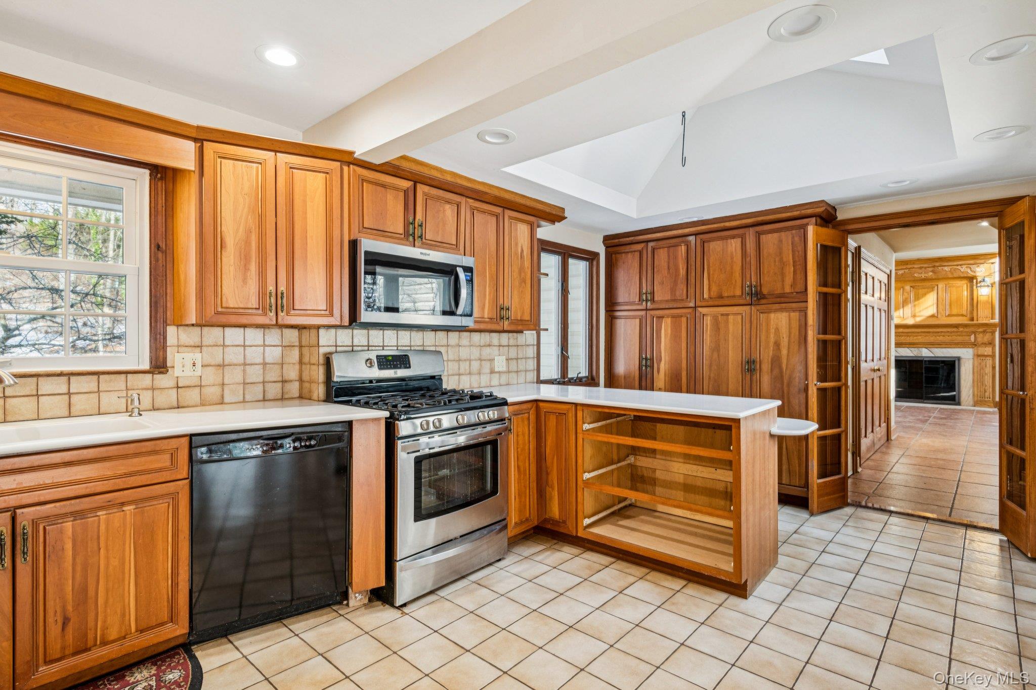 #13 photo, 1 Spring Hollow Road, Саффолк ‖ Nissequogue , NY 11780