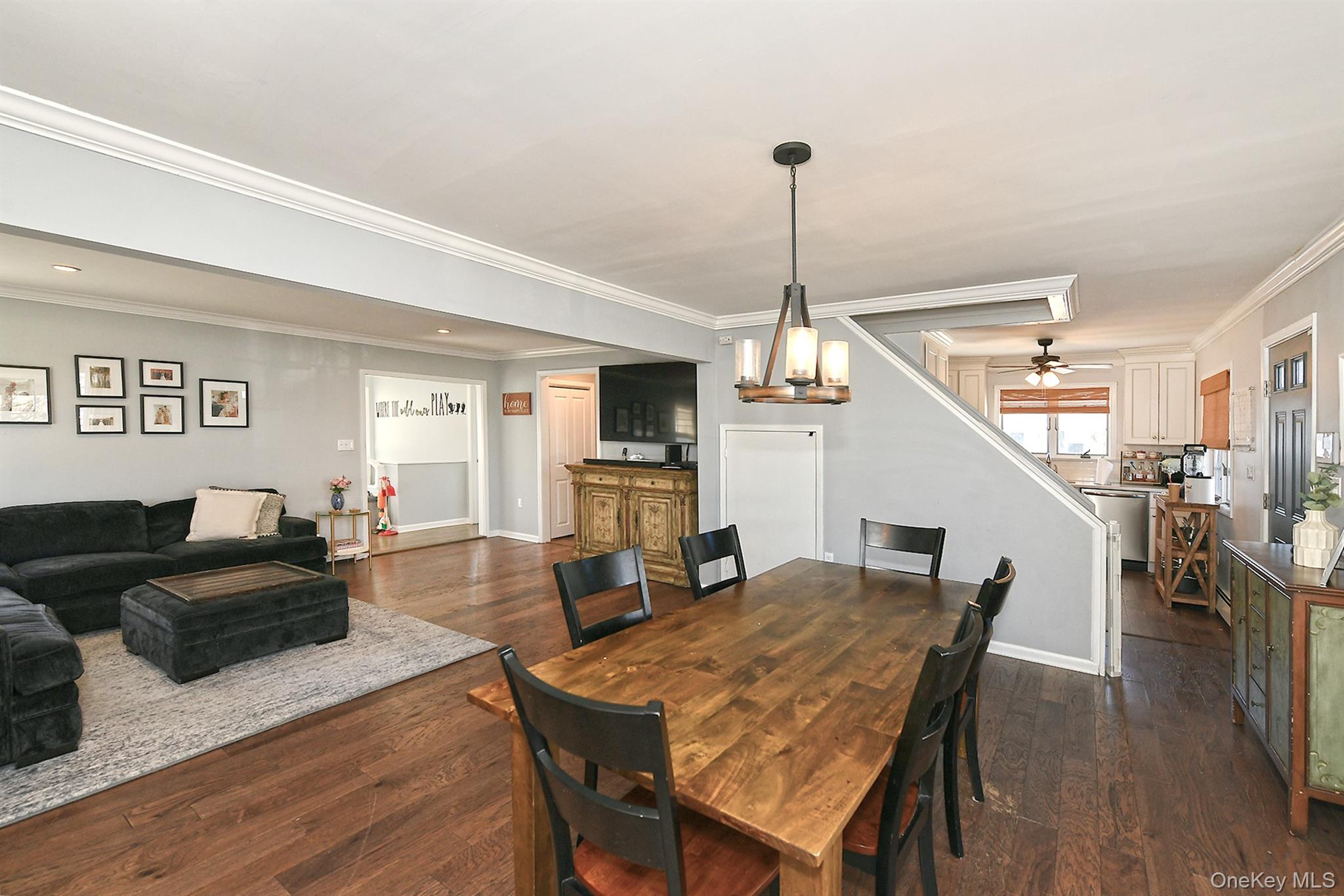 #11 photo, 40 Knoll Lane, 长岛 Levittown , NY 11756