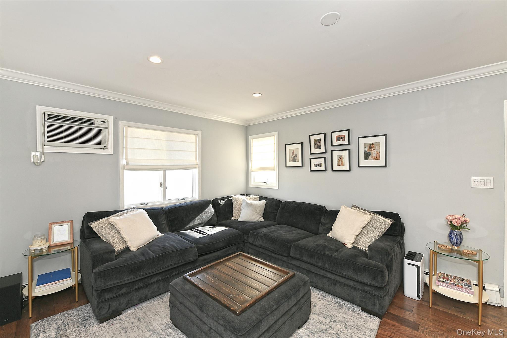 #13 photo, 40 Knoll Lane, 长岛 Levittown , NY 11756