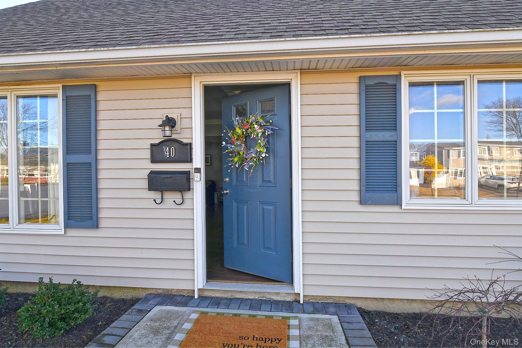 #4 photo, 40 Knoll Lane, 长岛 Levittown , NY 11756