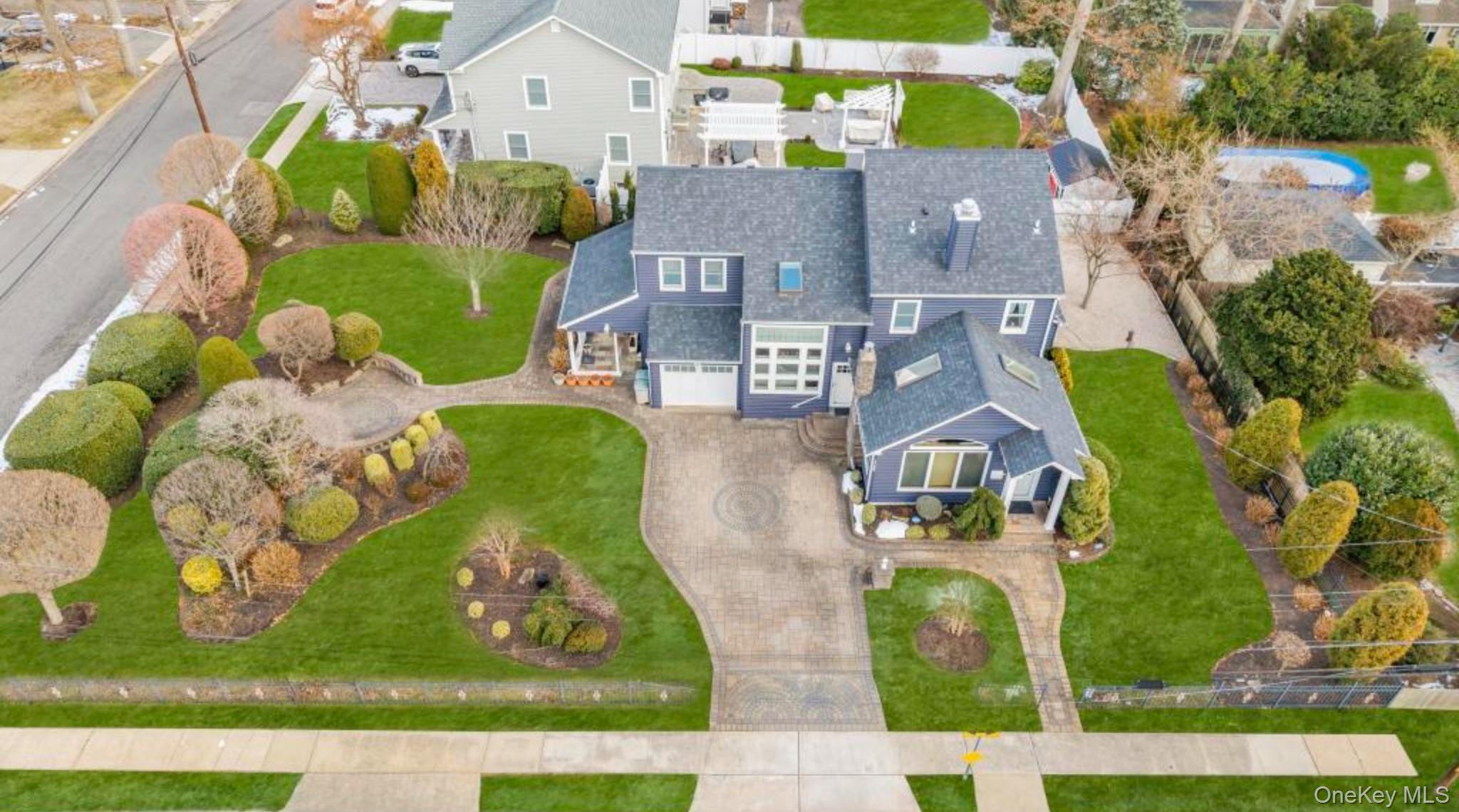 #3 photo, 1769 Jane Street, Wantagh , NY 11793