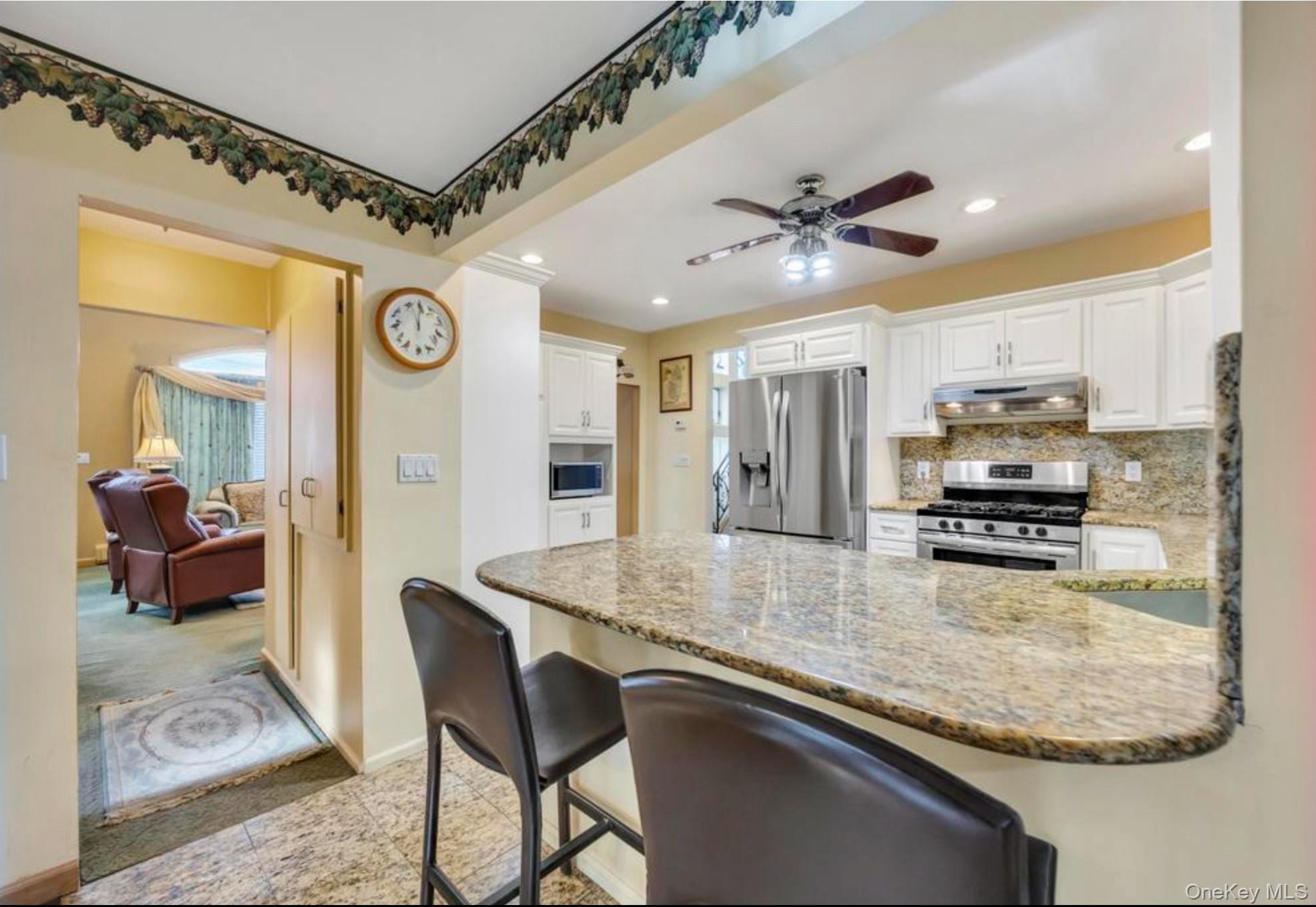 #7 photo, 1769 Jane Street, Wantagh , NY 11793