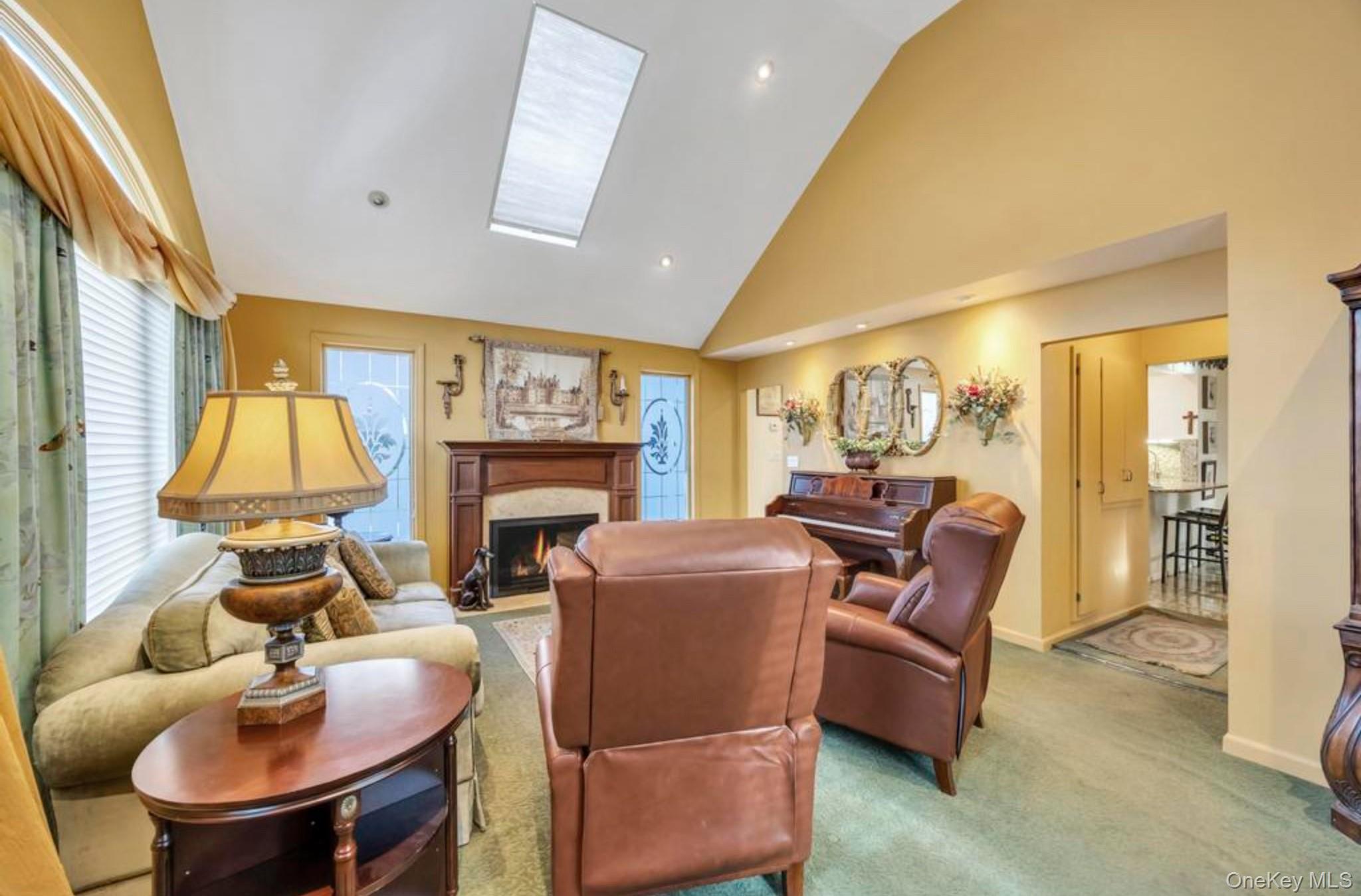 #8 photo, 1769 Jane Street, Wantagh , NY 11793