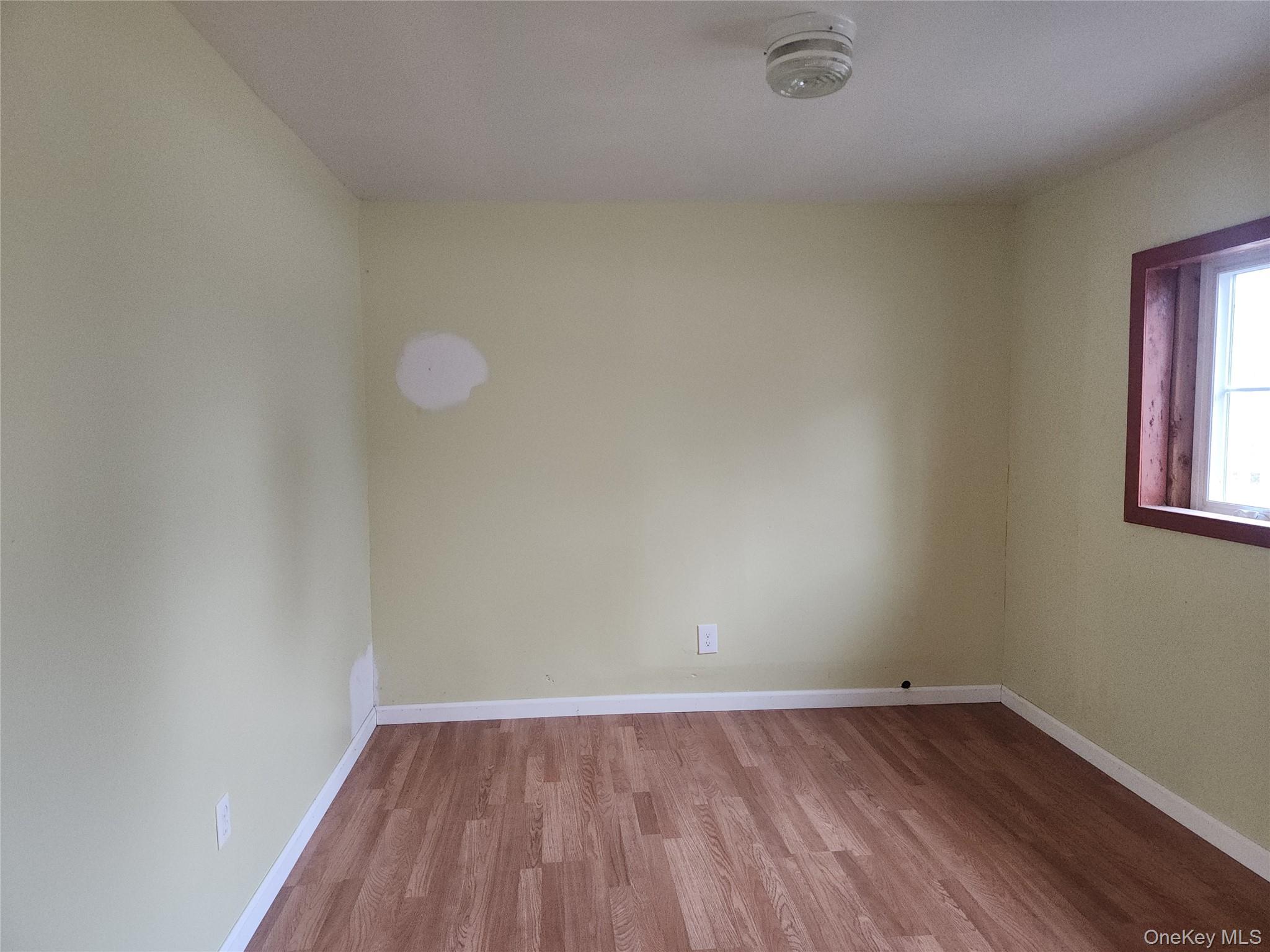 #12 photo, 624 Montauk Highway, West Islip , NY 11795