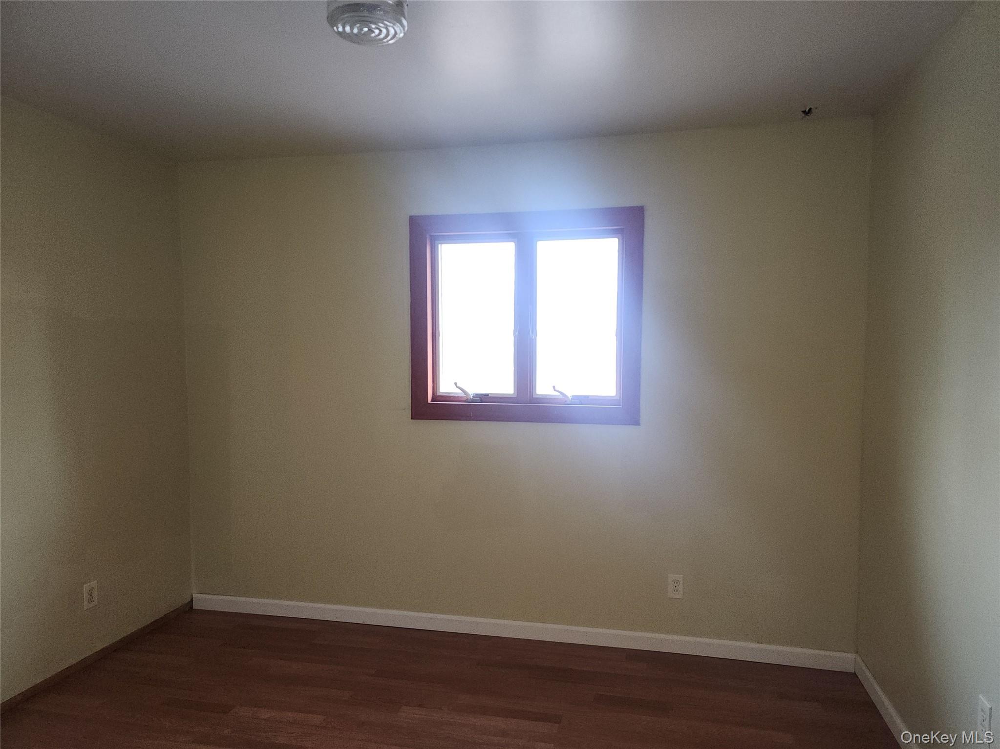 #15 photo, 624 Montauk Highway, West Islip , NY 11795