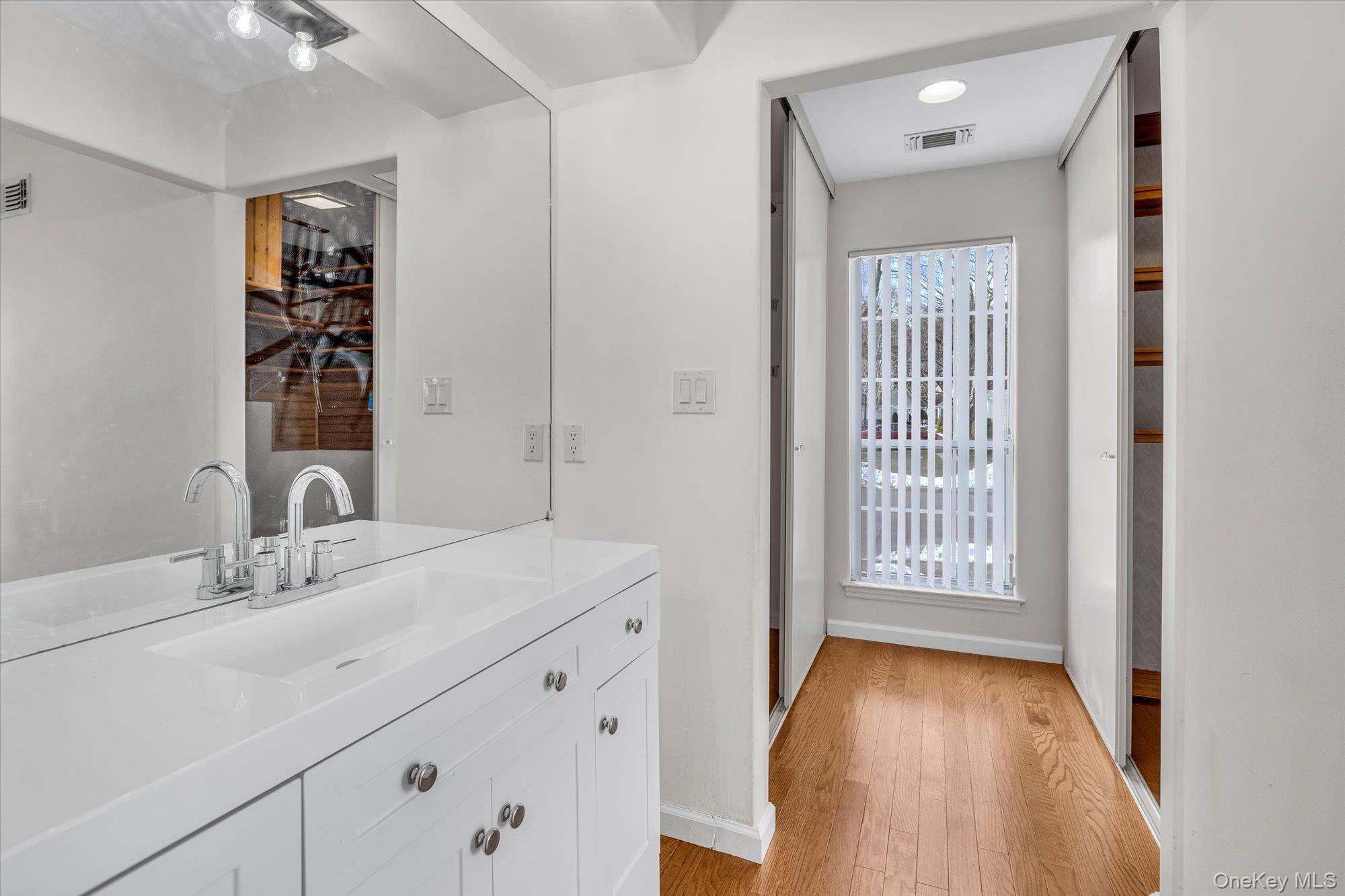 #13 photo, 289 Glen Drive, Ridge , NY 11961