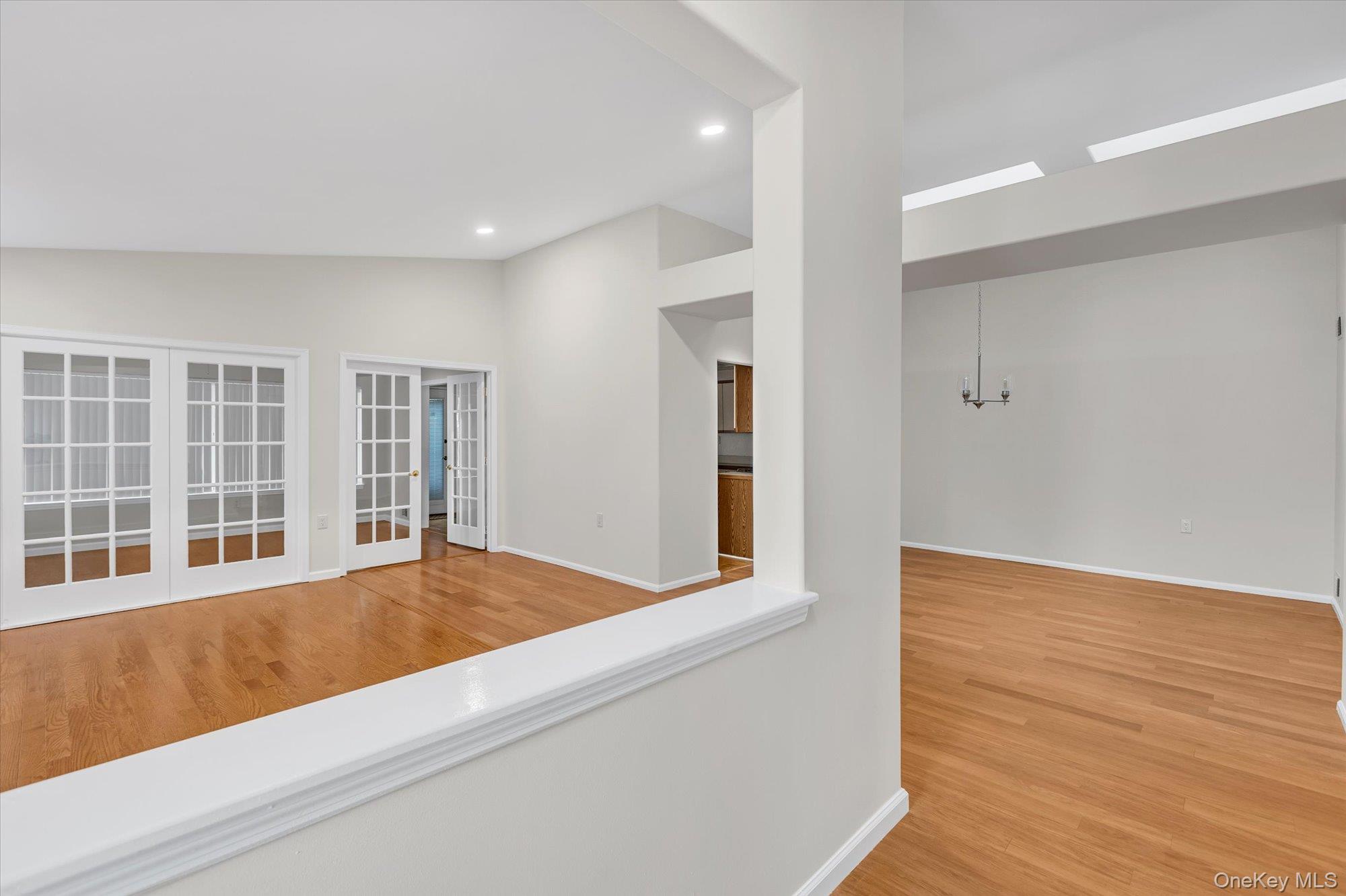 #16 photo, 289 Glen Drive, Ridge , NY 11961