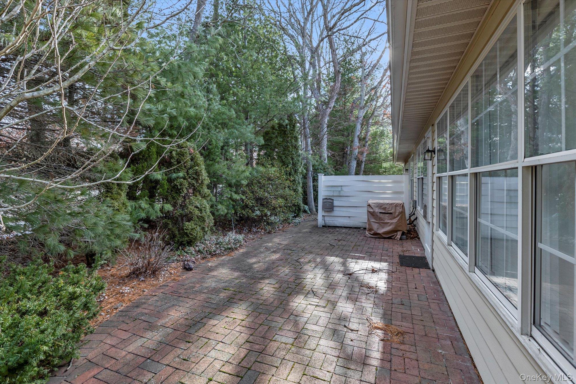 #17 photo, 289 Glen Drive, Ridge , NY 11961