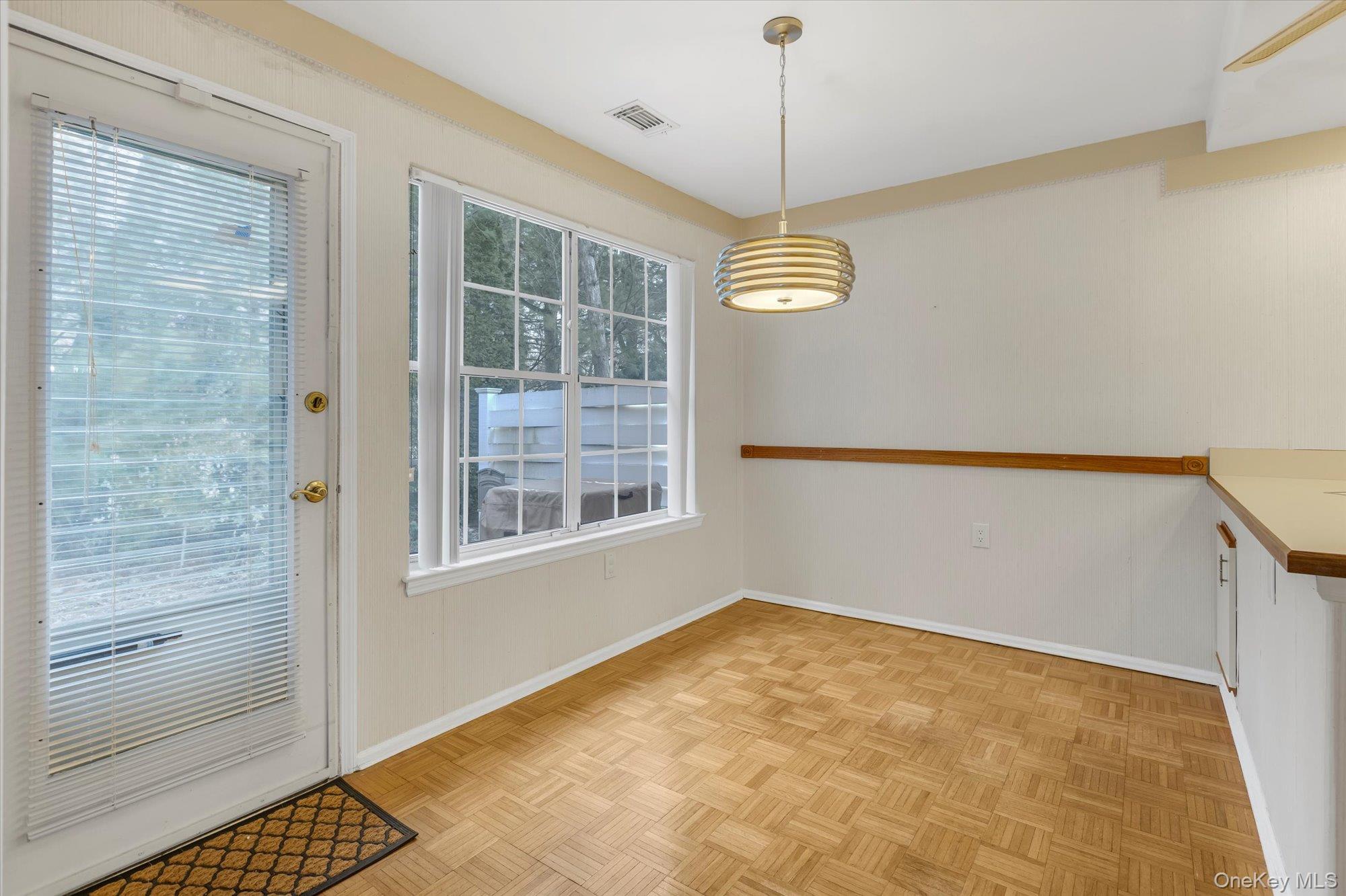 #5 photo, 289 Glen Drive, Ridge , NY 11961