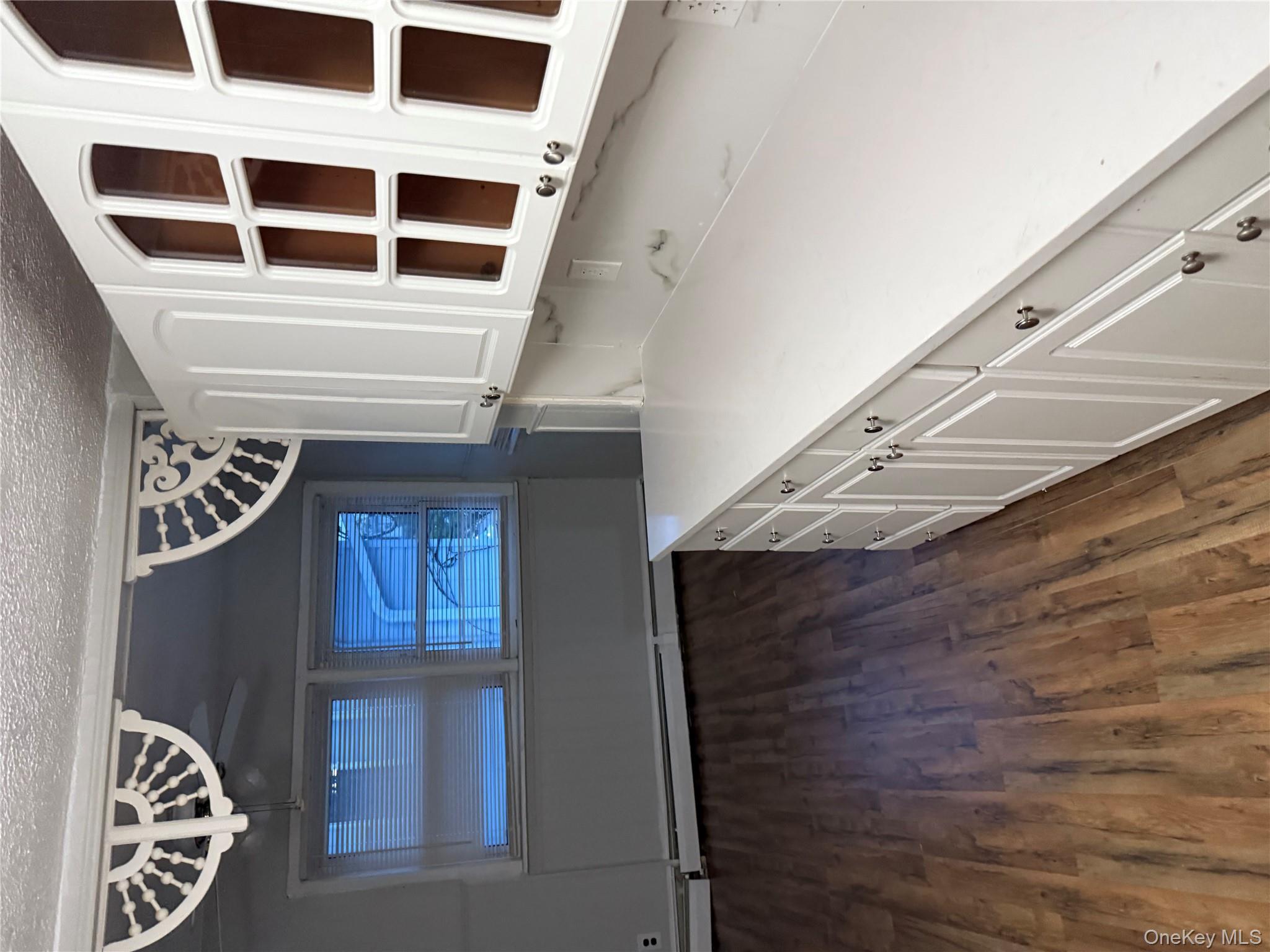 #3 photo, 18 Leach Street, Нассау ‖ Lynbrook , NY 11563