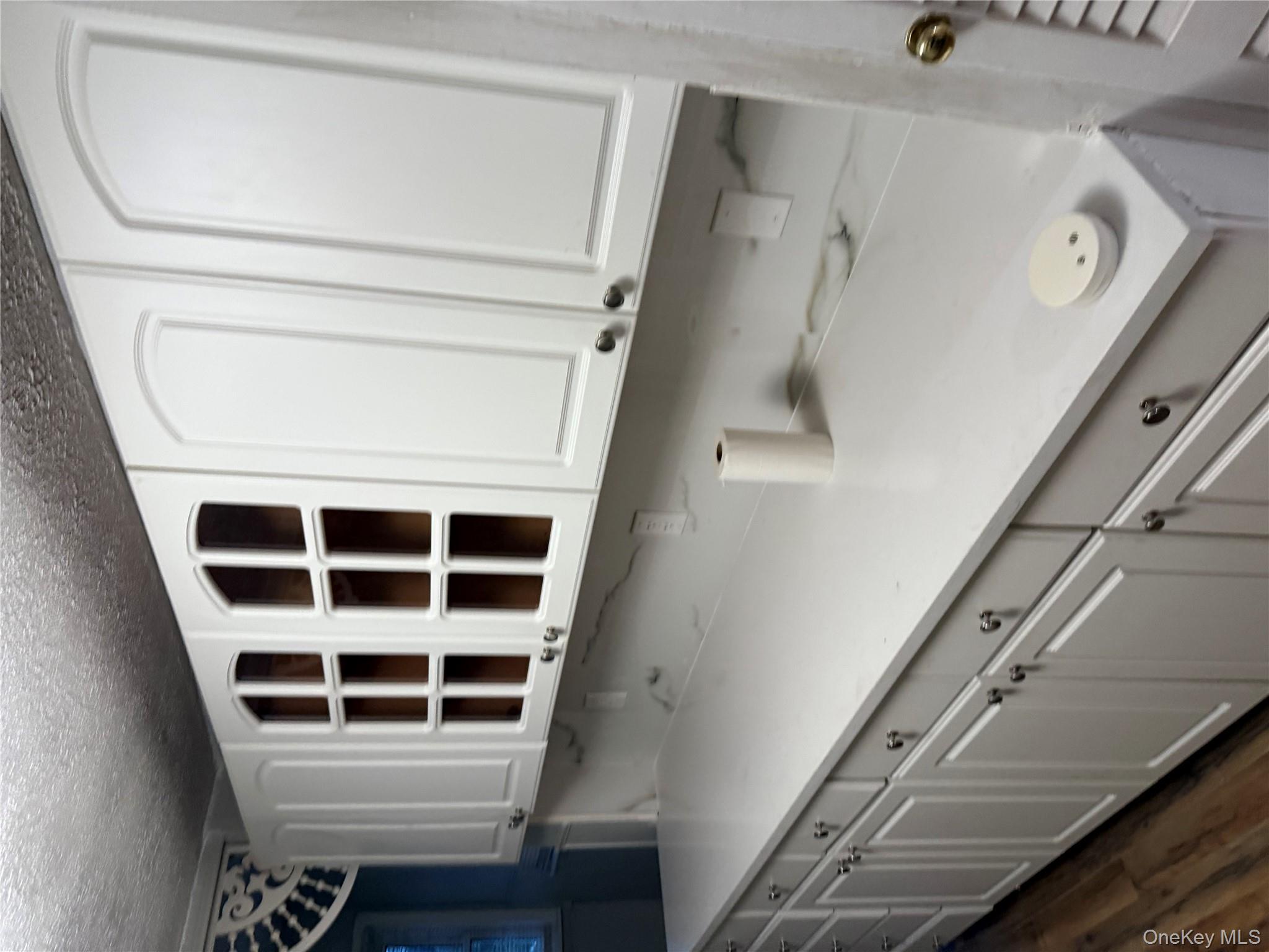 #7 photo, 18 Leach Street, Нассау ‖ Lynbrook , NY 11563