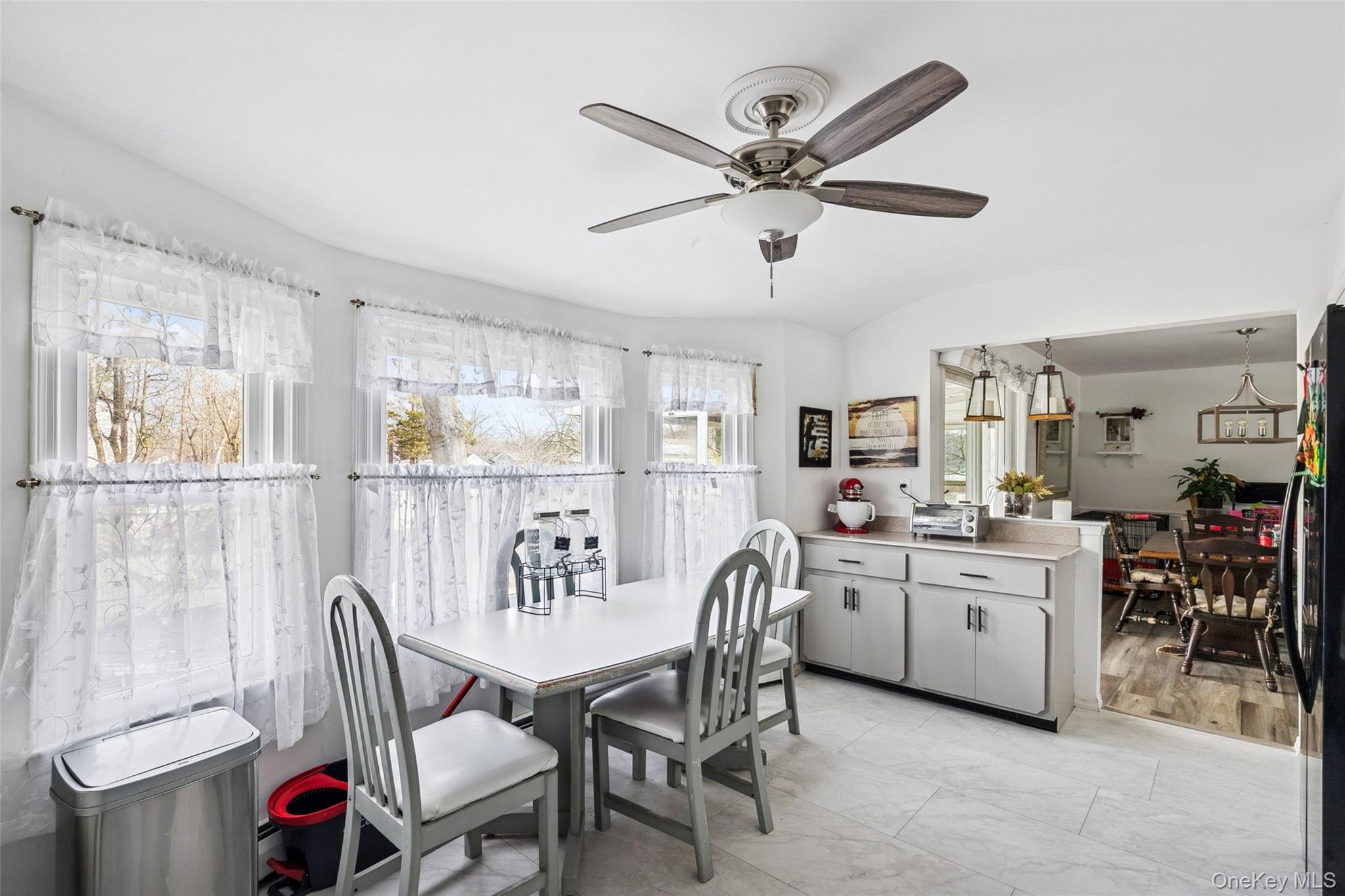 #16 photo, 49 Admiral Street, מחוז סאפוק Port Jefferson Station , NY 11776