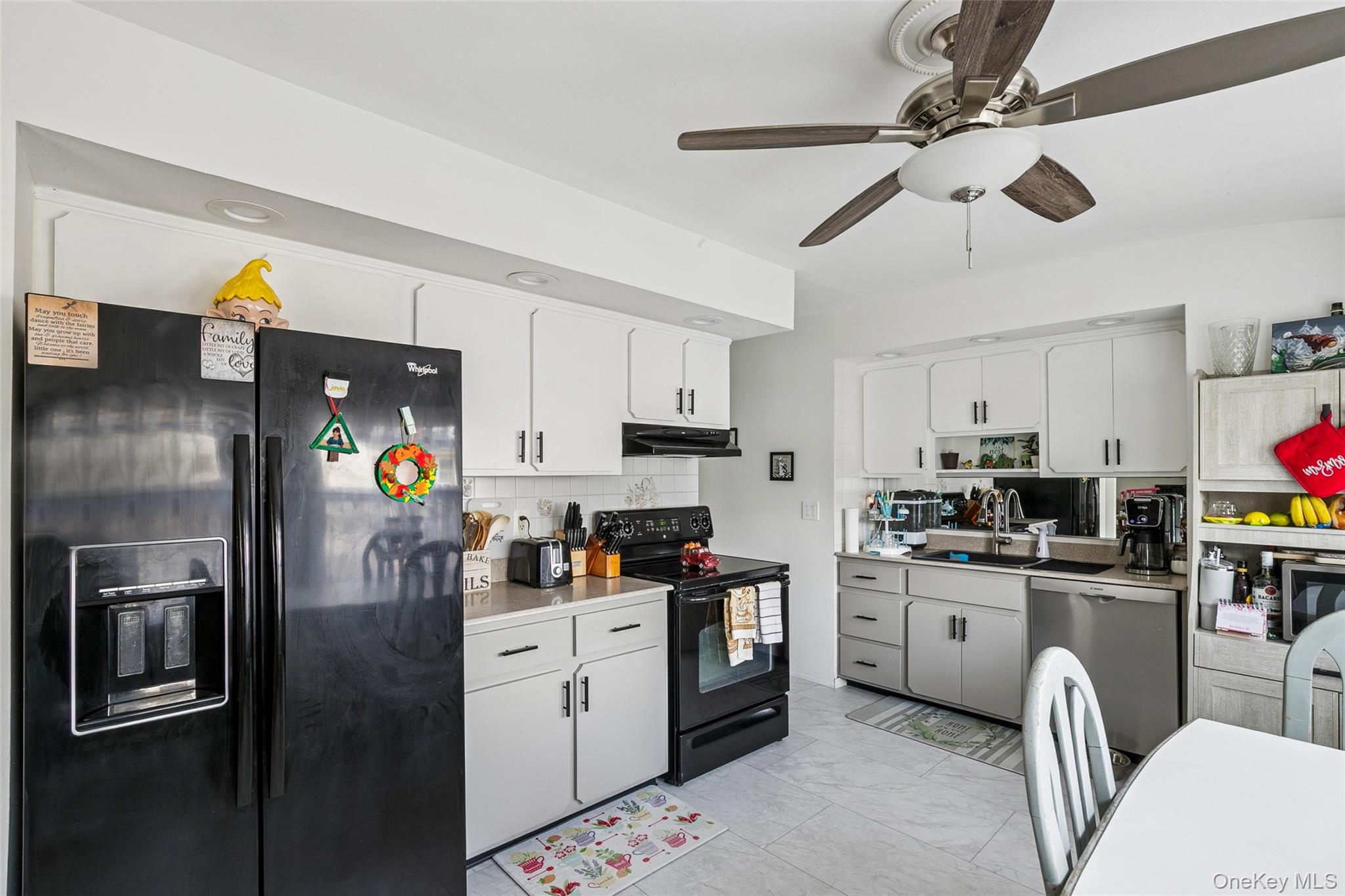 #9 photo, 49 Admiral Street, מחוז סאפוק Port Jefferson Station , NY 11776