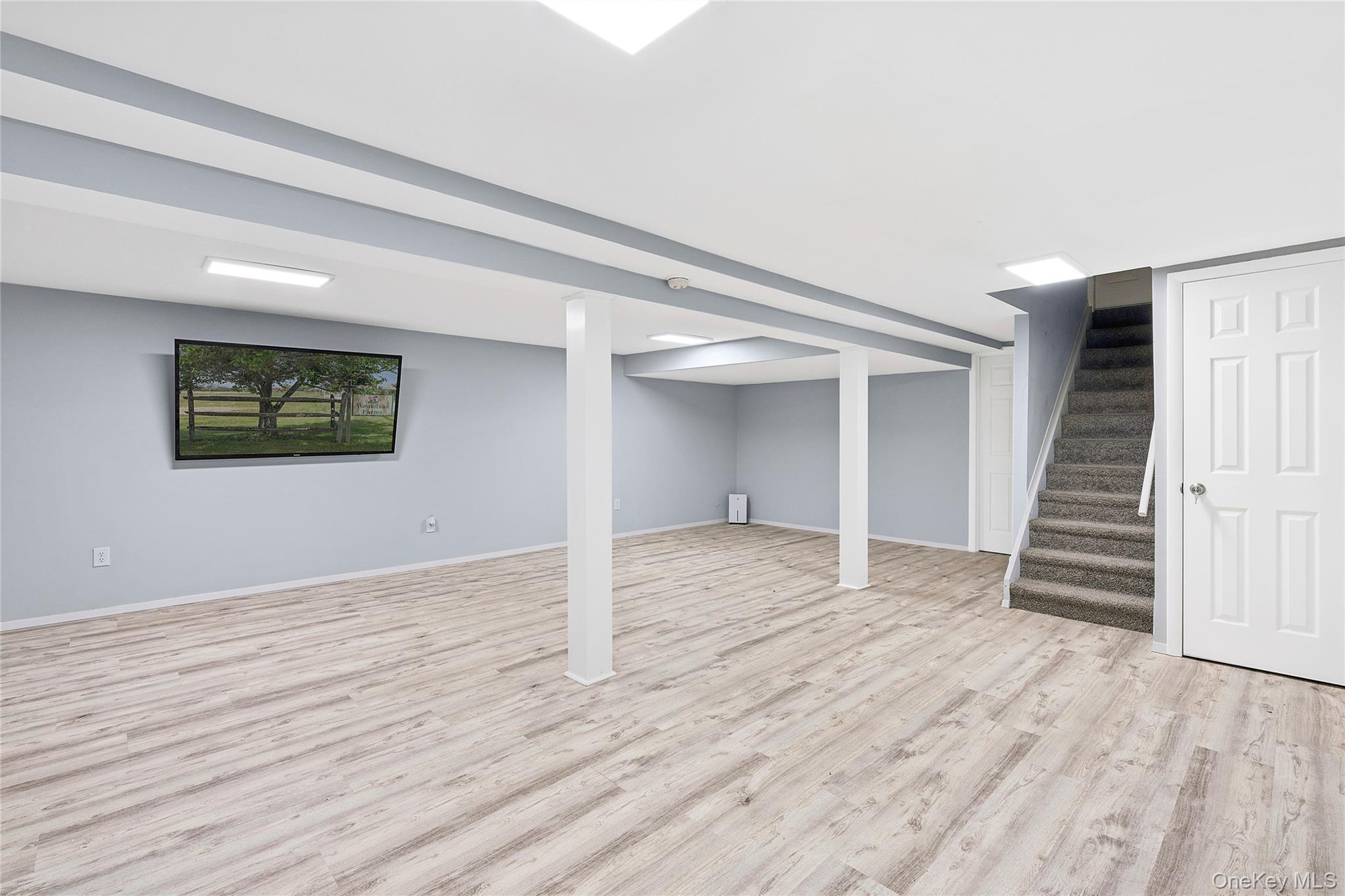 #16 photo, 122 Beach Road, Westhampton Beach , NY 11978