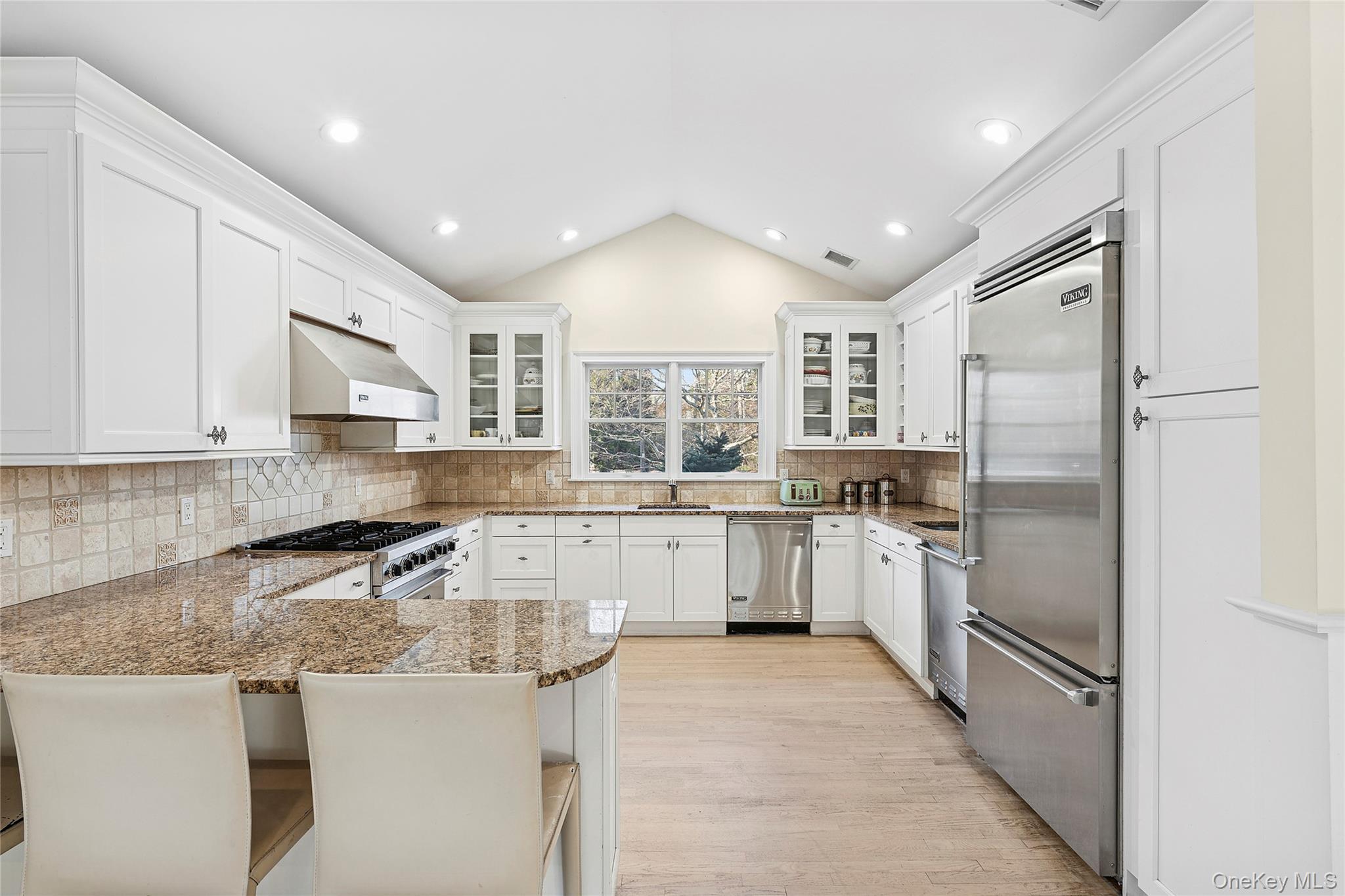 #5 photo, 122 Beach Road, Westhampton Beach , NY 11978