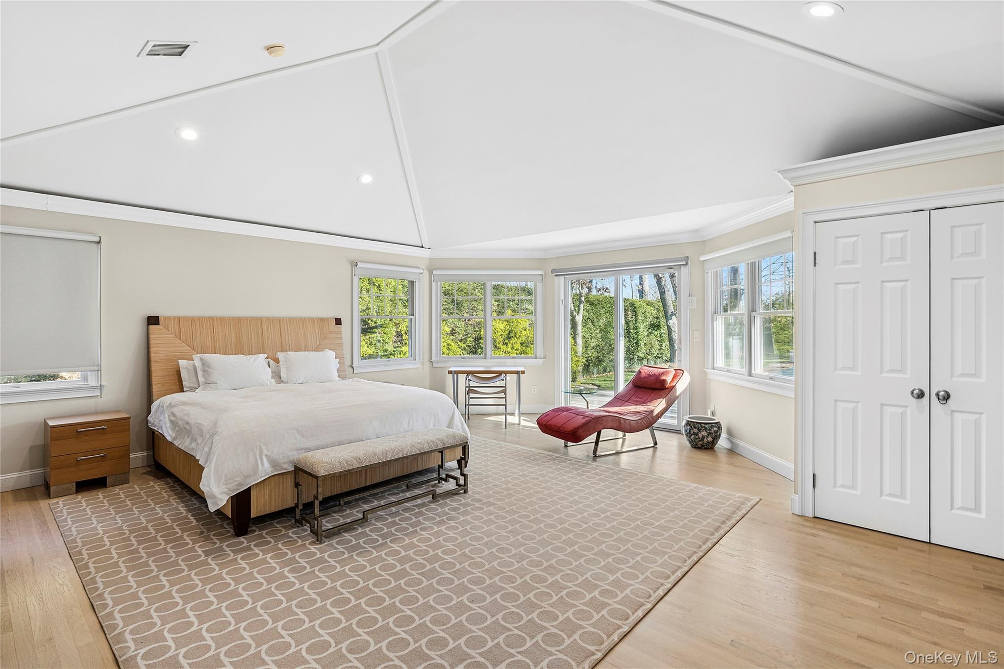 #7 photo, 122 Beach Road, Westhampton Beach , NY 11978