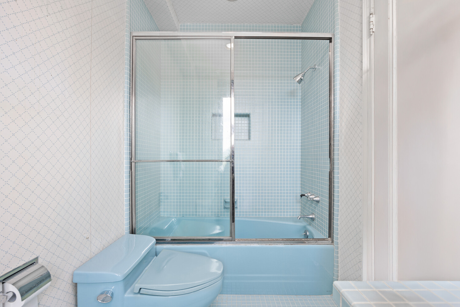 #17 photo, 101 CENTRAL Park W, Lincoln Square , NY 10023