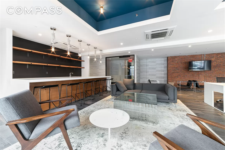 #7 photo, Ridgewood, Ridgewood , NY 11385