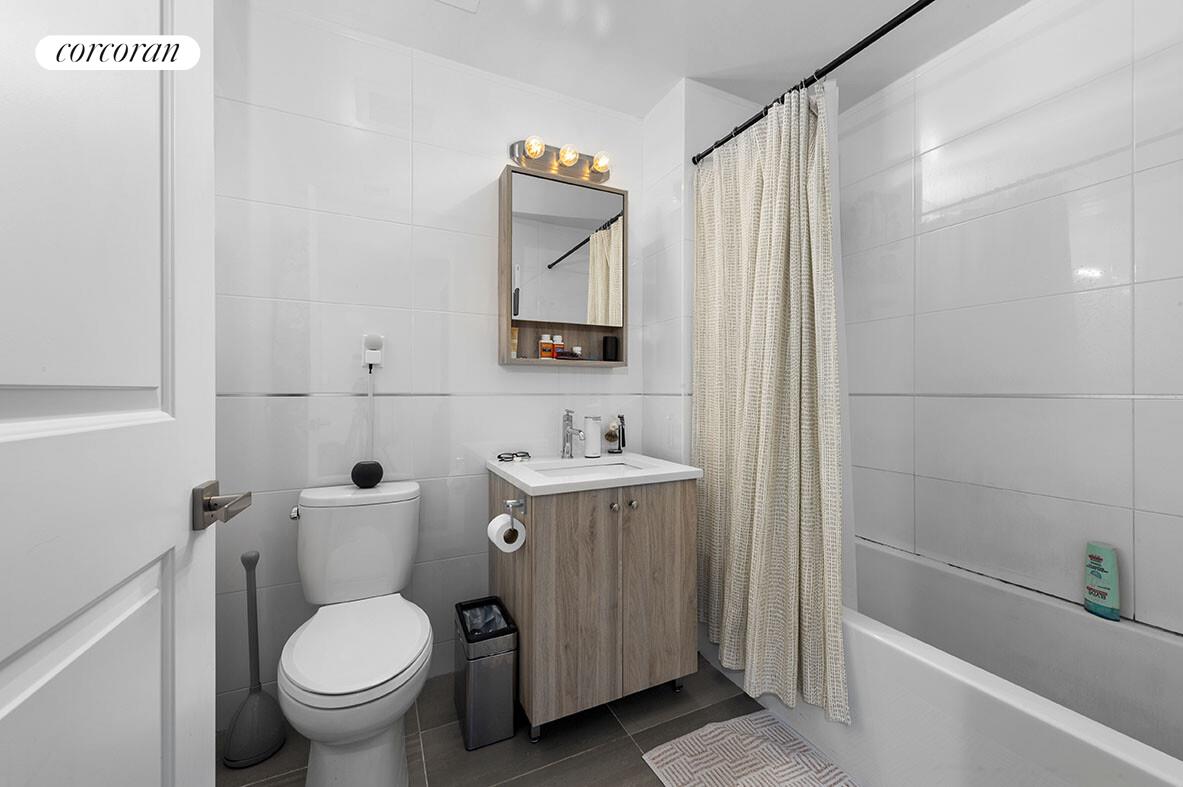 #6 photo, Astoria, Astoria , NY 11102