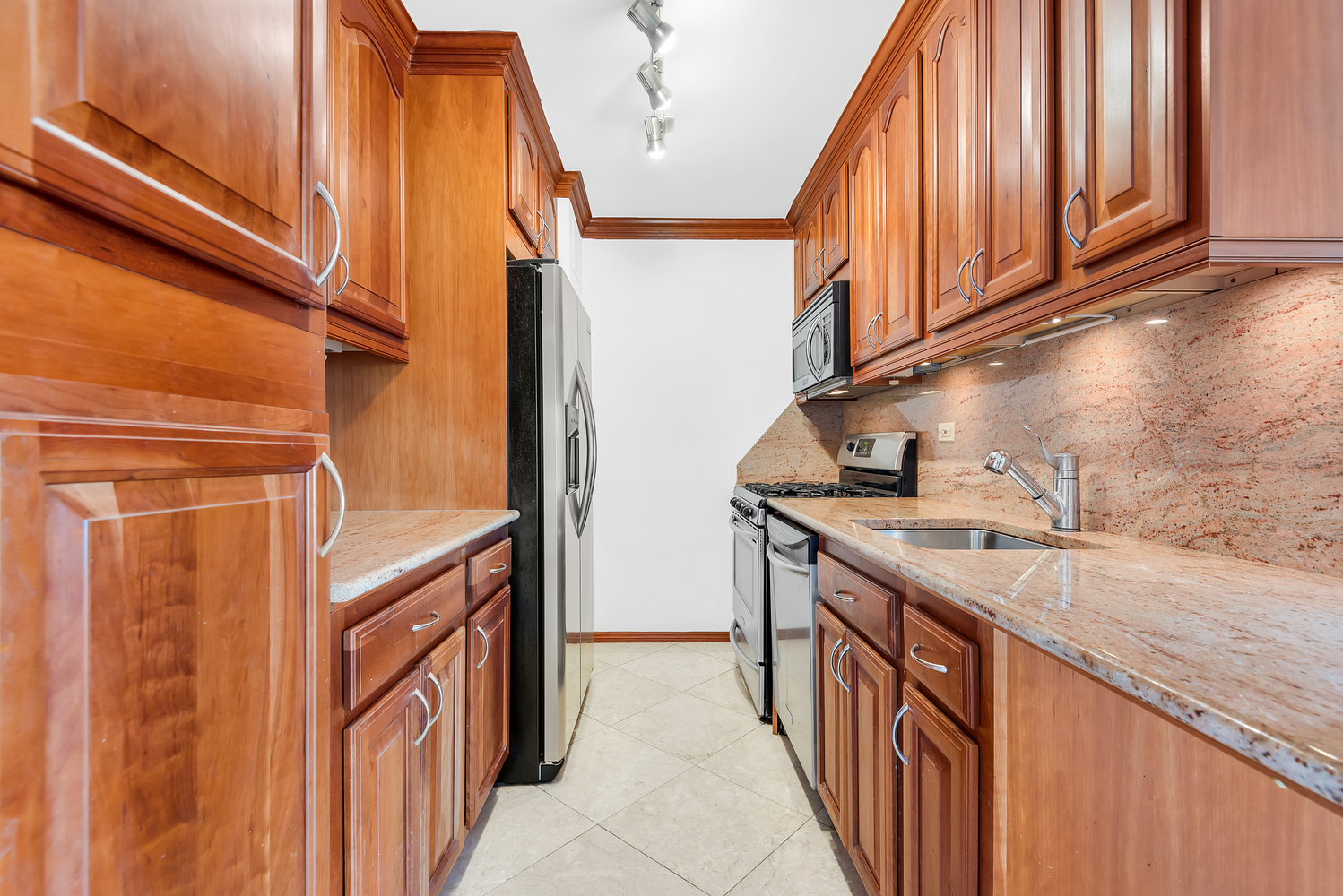 #6 photo, 301 E 79TH Street, Yorkville , NY 10075