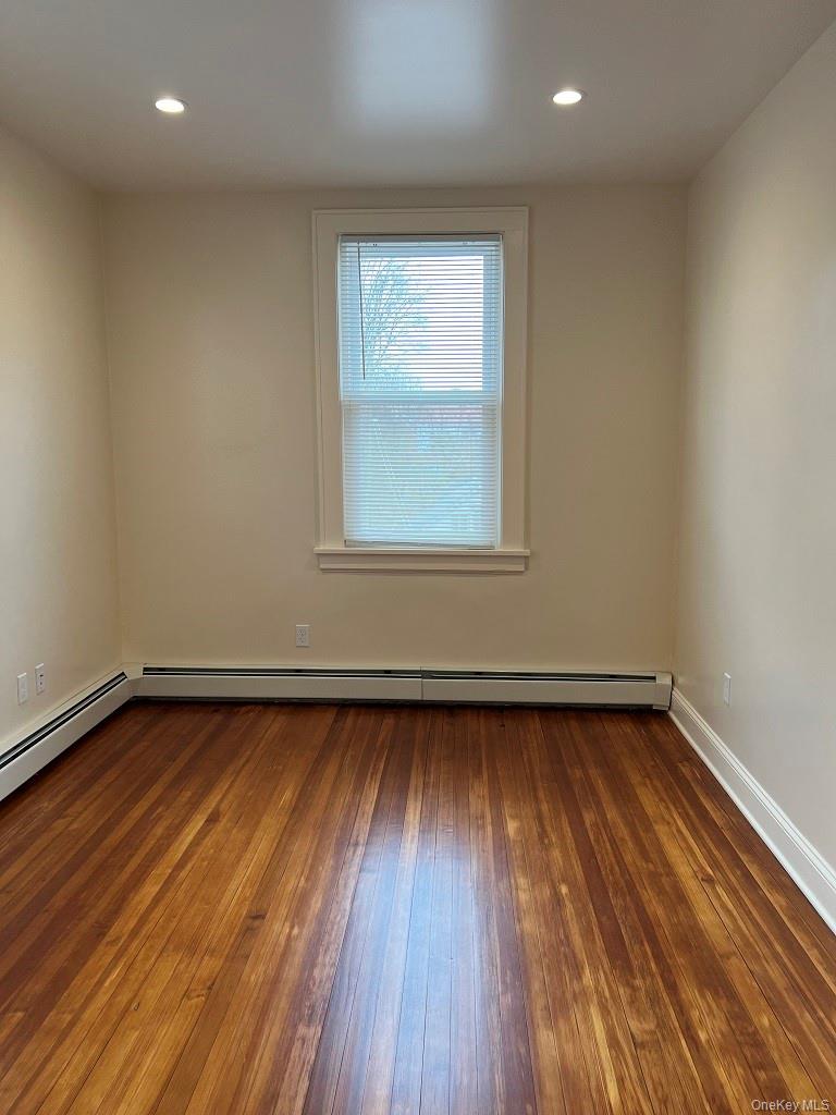 #13 photo, 293 Sickles Avenue, New Rochelle , NY 10801