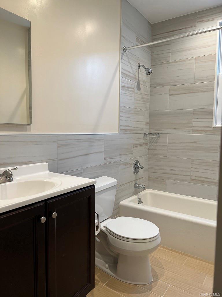 #5 photo, 293 Sickles Avenue, New Rochelle , NY 10801