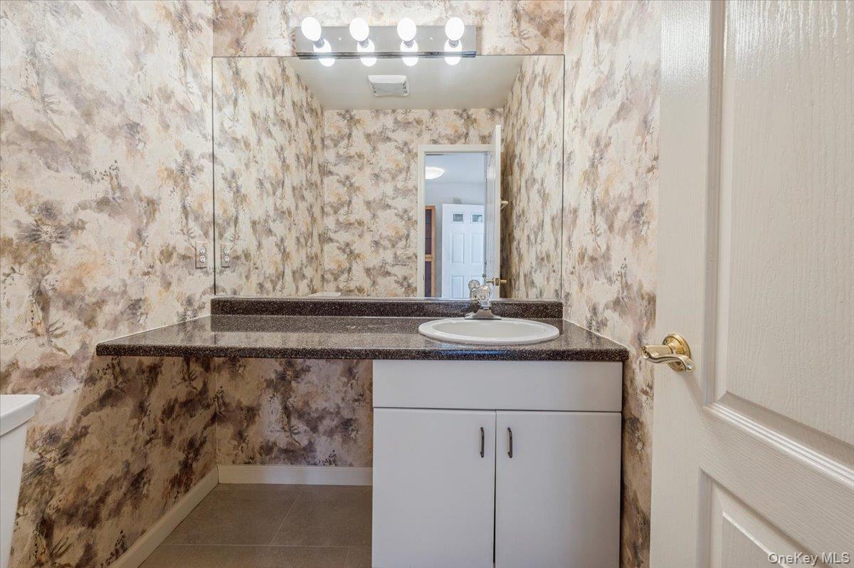 #13 photo, 65 Clarewood Drive, 纽约州 Hastings-on-Hudson , NY 10706