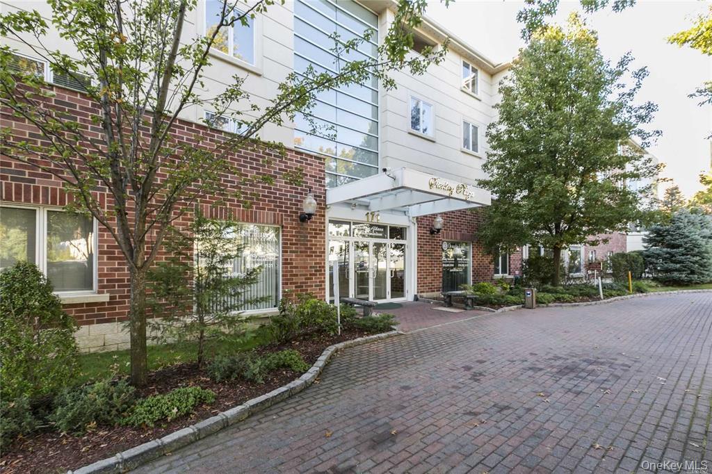 #2 photo, 171 GREAT NECK Road, Great Neck , NY 11021