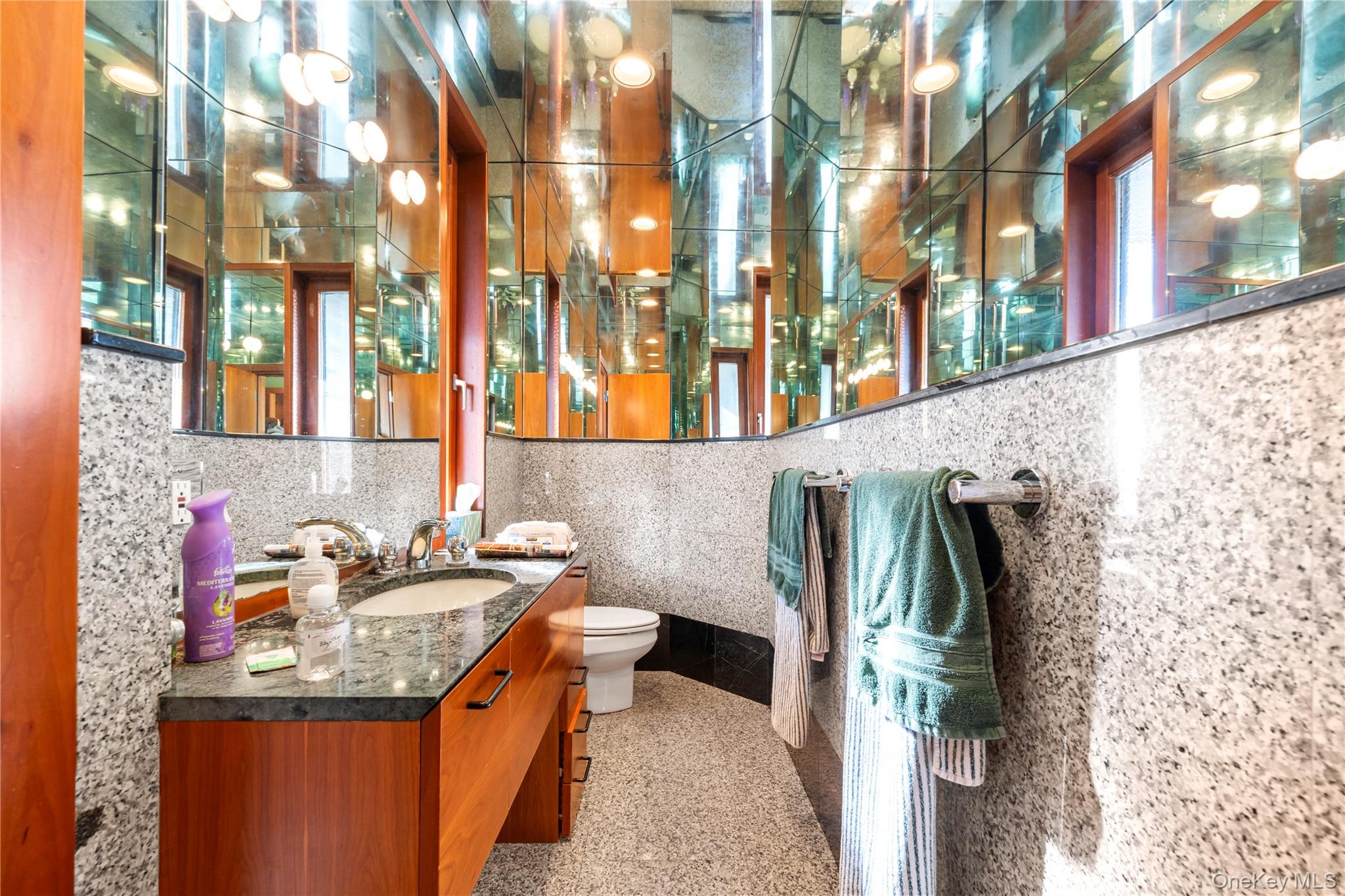 #15 photo, 2829 Frankel Boulevard, Merrick , NY 11566