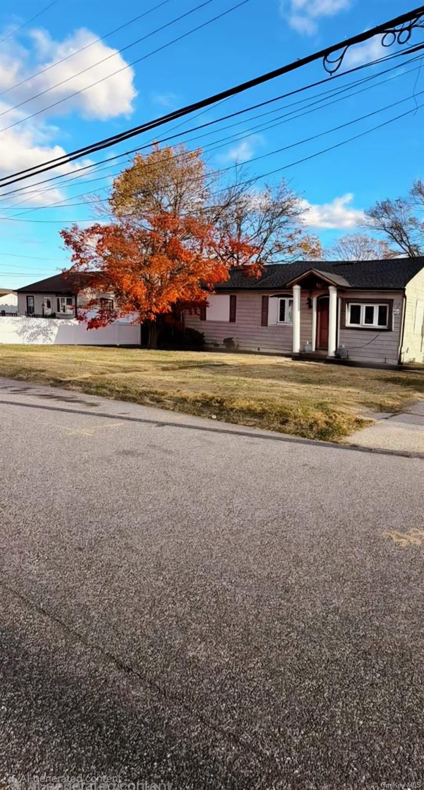 #2 photo, 284 15th Street, West Babylon , NY 11704