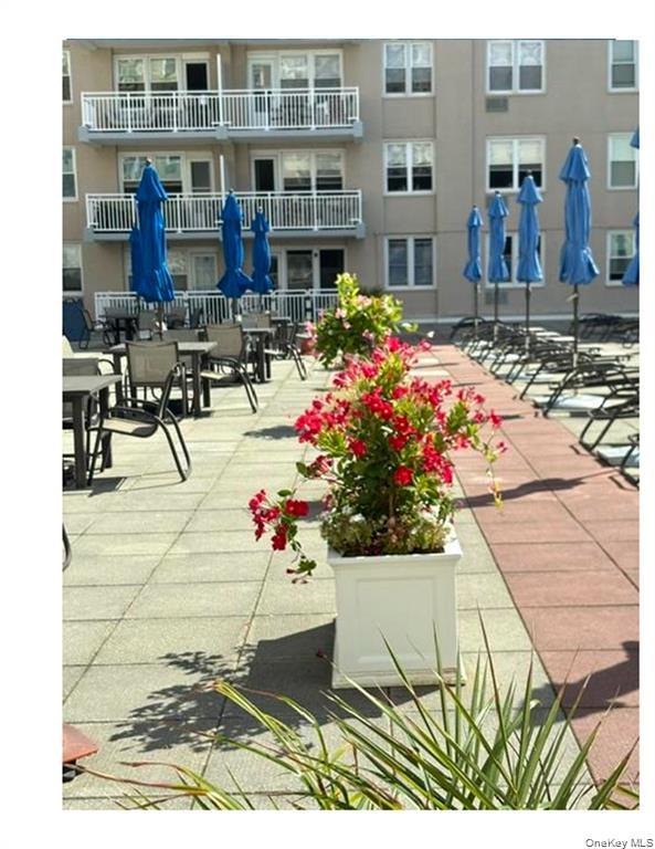 #20 photo, 522 Shore Road, नासाउ काउंटी Long Beach , NY 11561