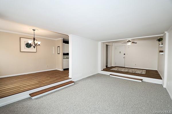 #6 photo, 522 Shore Road, नासाउ काउंटी Long Beach , NY 11561