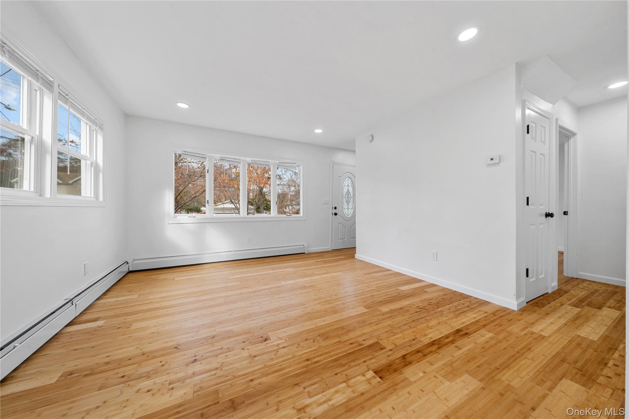 #5 photo, 78 Carr Lane, Coram , NY 11727