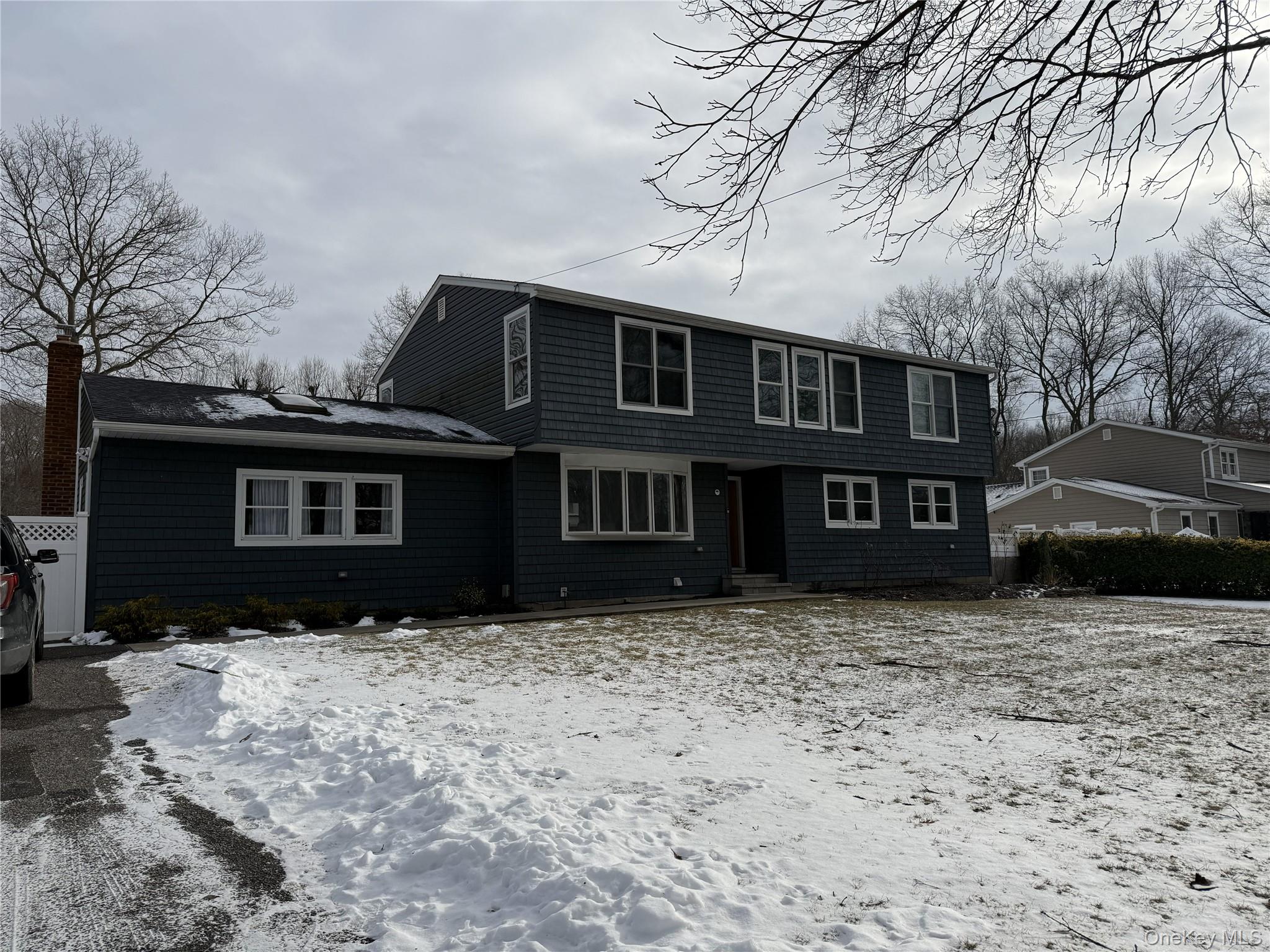 #1 photo, 1189 Terry Road, Ronkonkoma , NY 11779